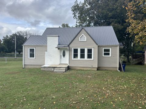 508 Lewis Ave Shelbyville TN 37160