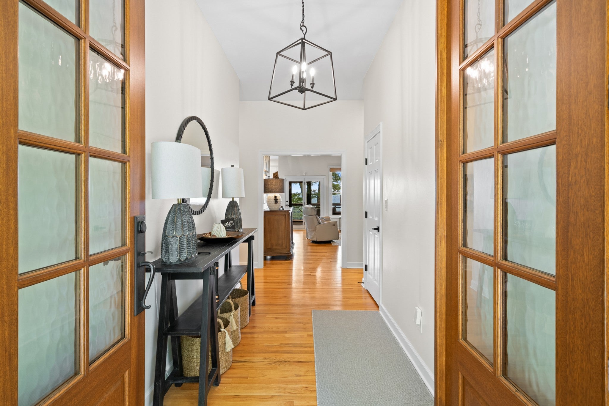 2245 Ravens Den Rd