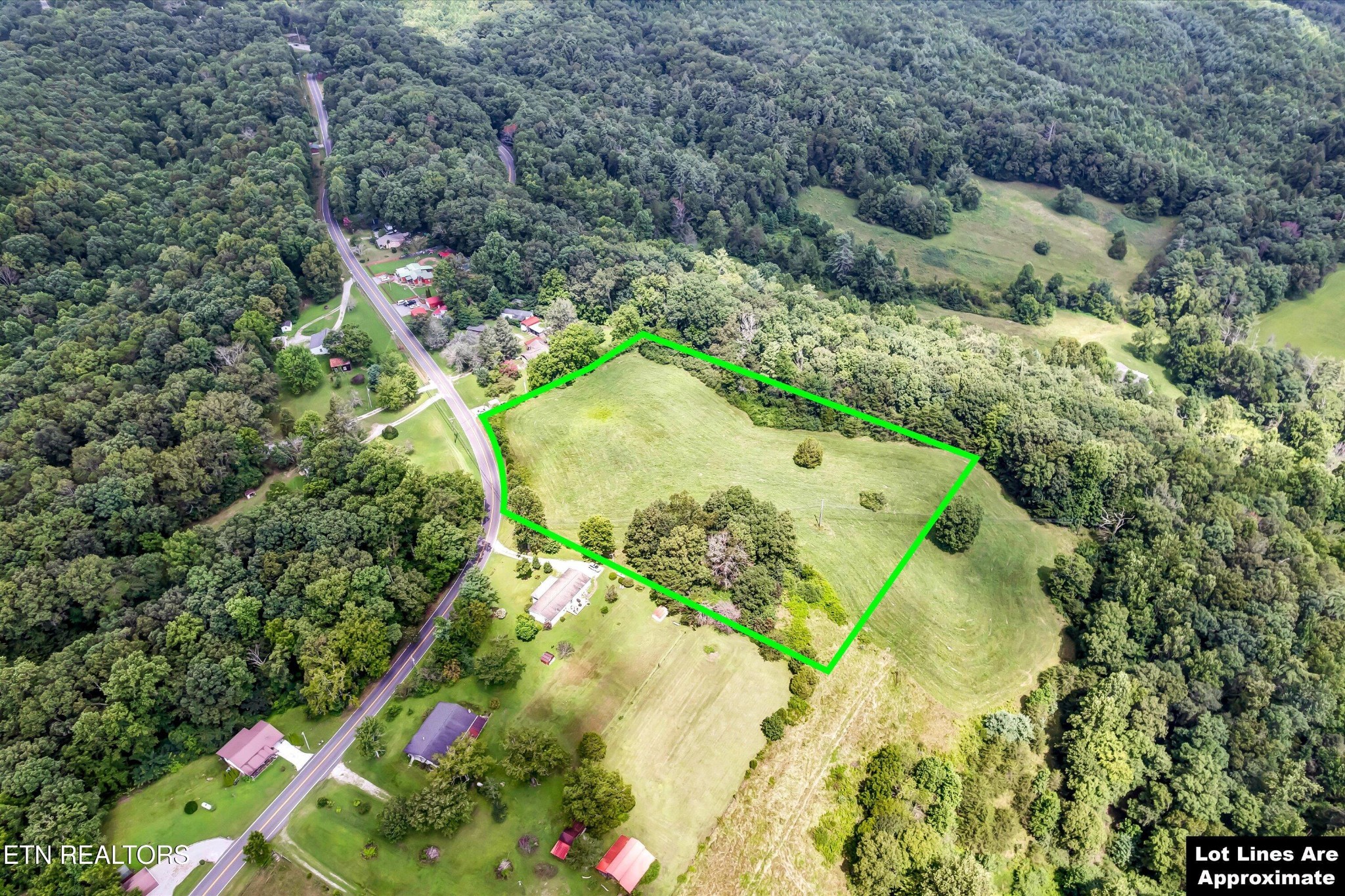 1567 Dogwood Rd