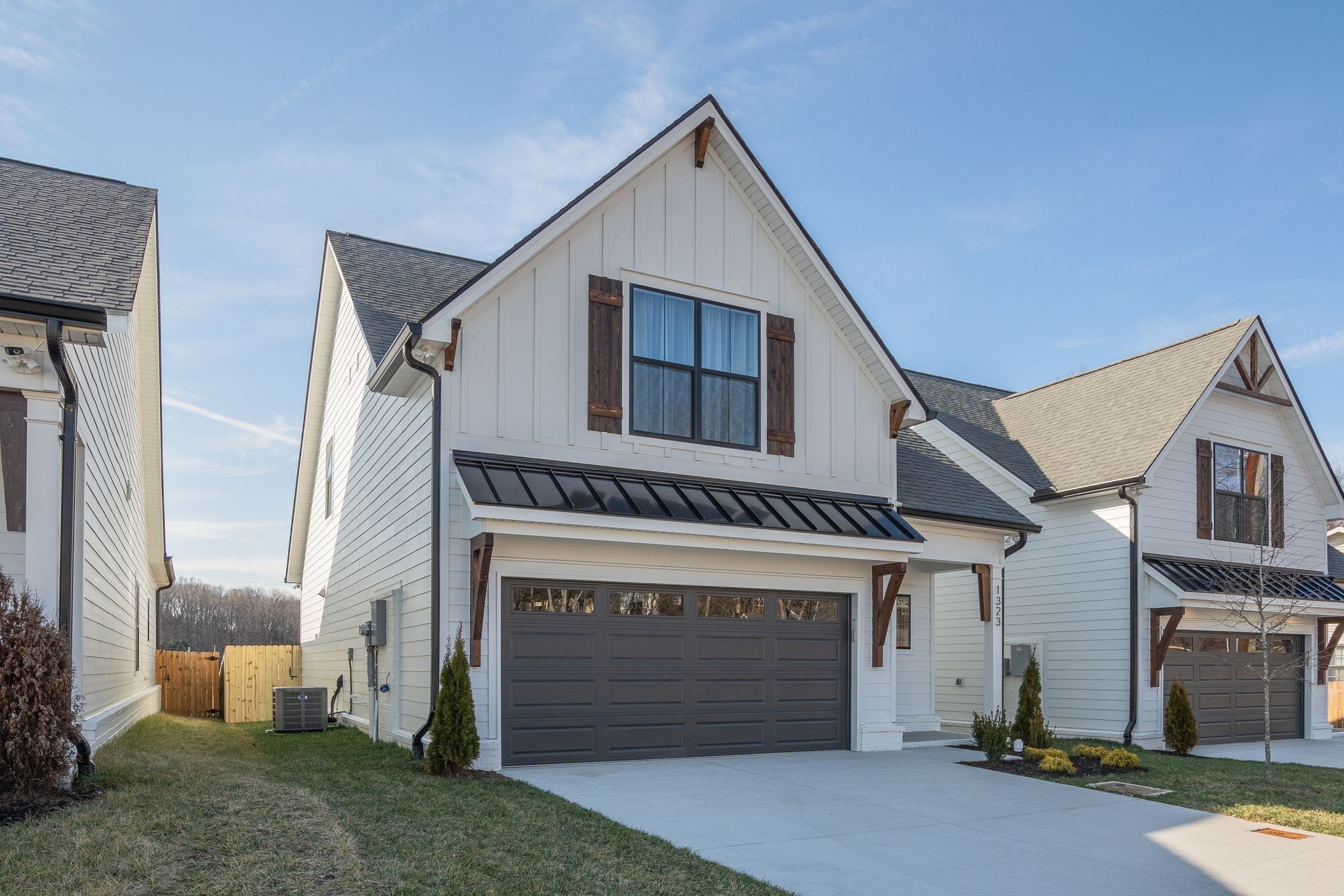 1321 Island View Court