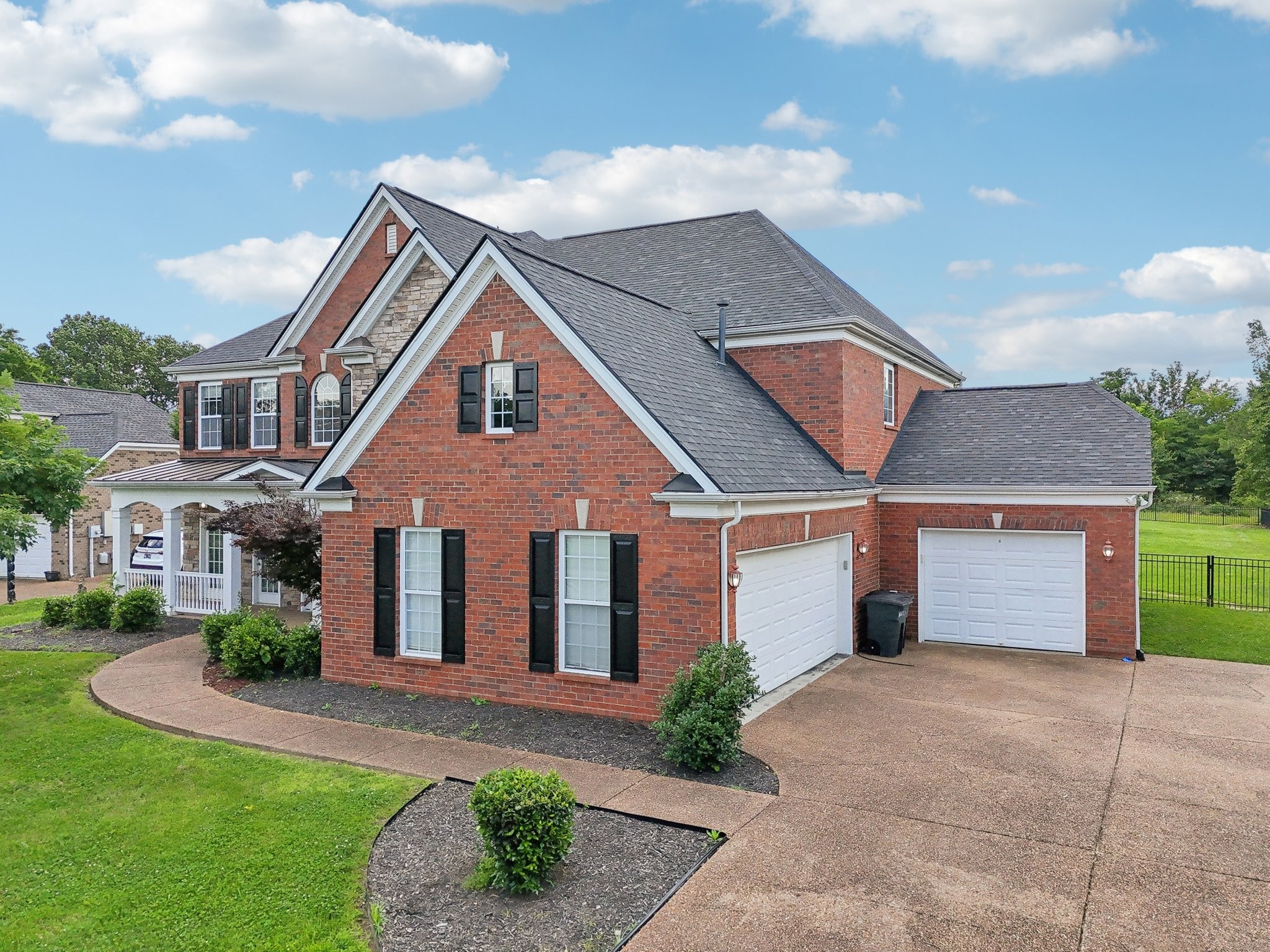 102 Oglethorpe Ave