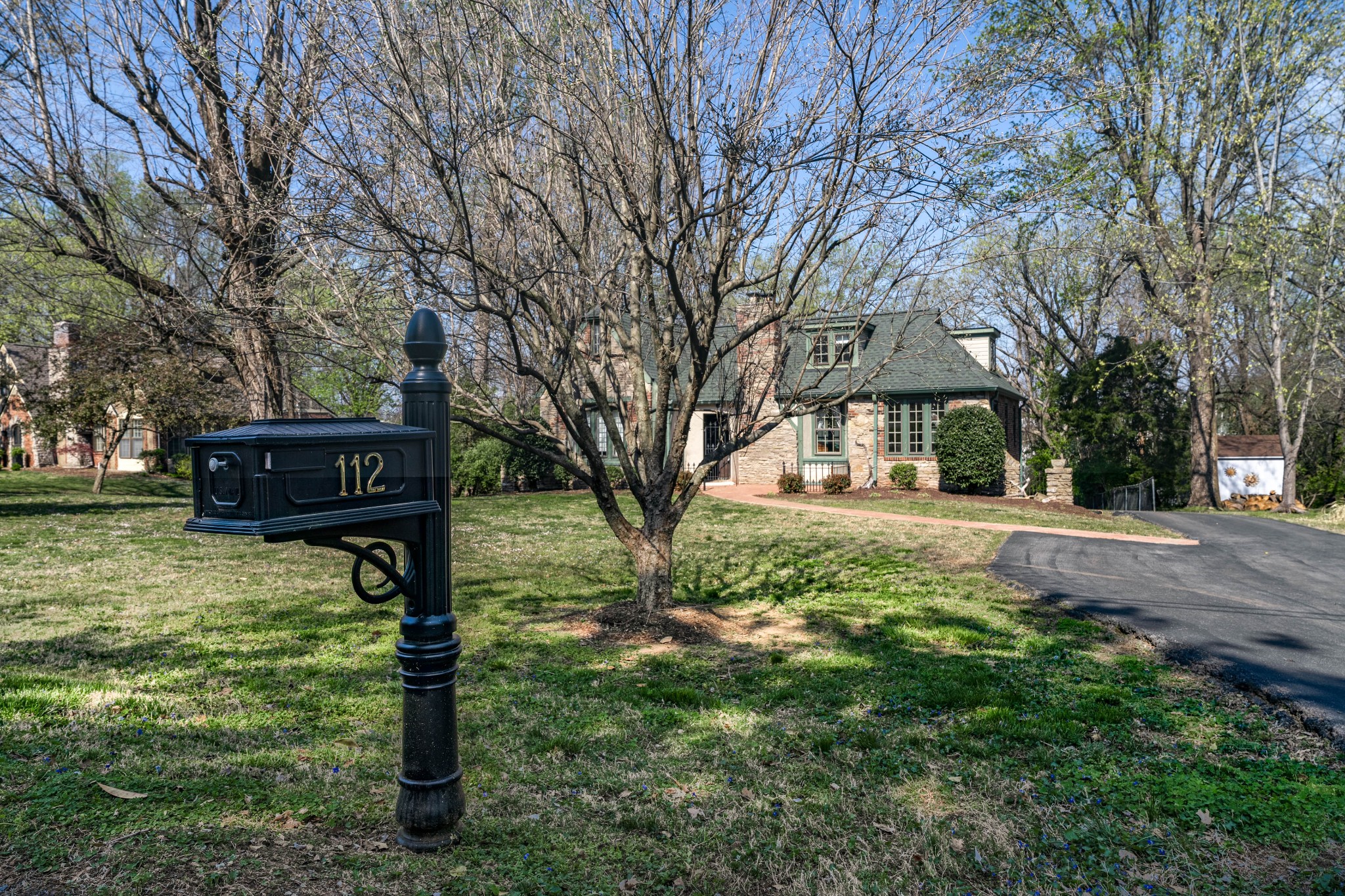 112 Spring Valley Rd