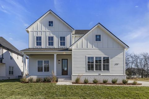 2621 Colleen Dr Murfreesboro TN 37128