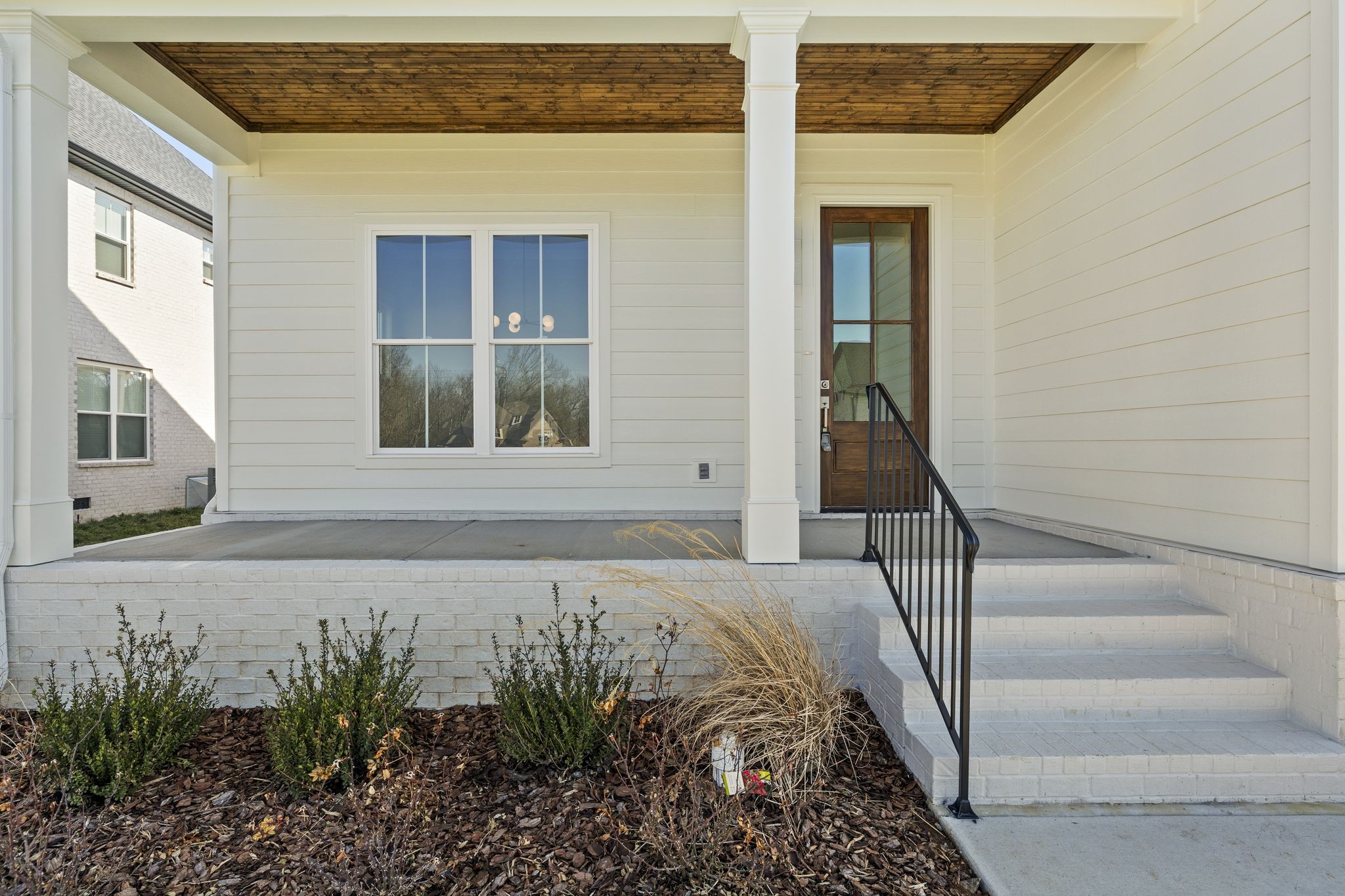 2621 Colleen Dr