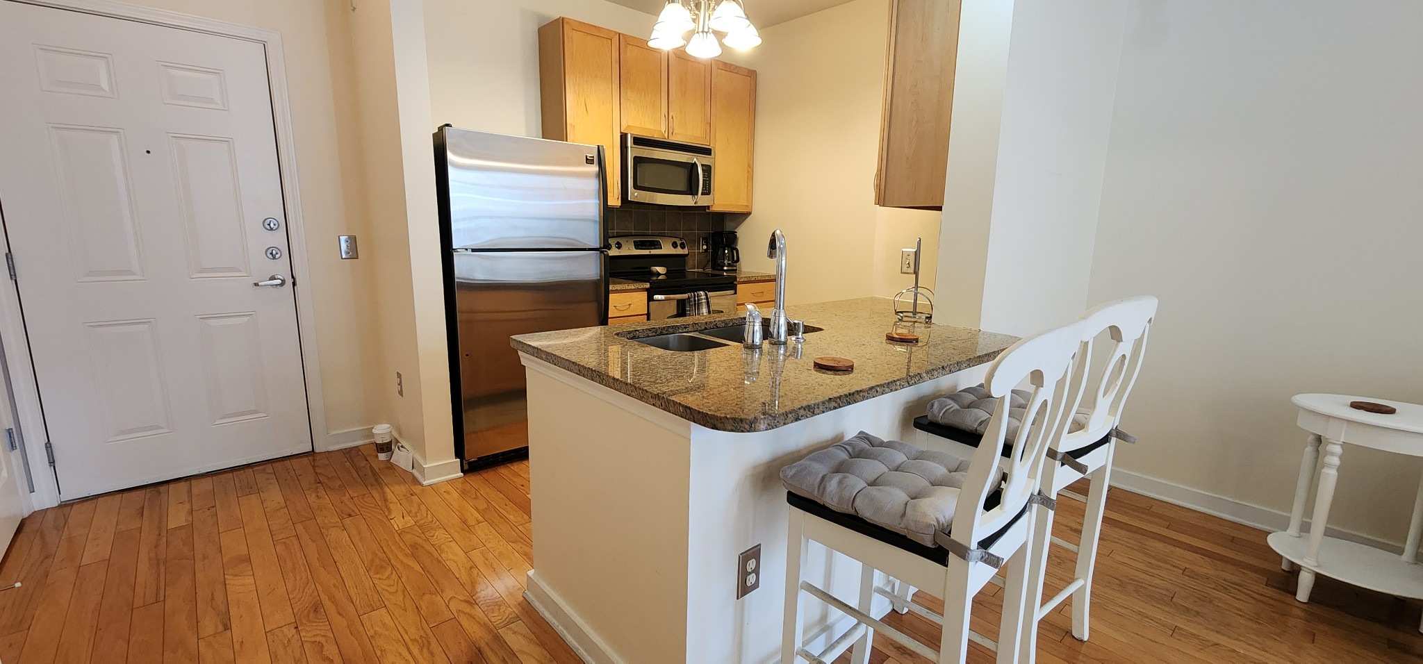 3000 Vanderbilt Pl 222