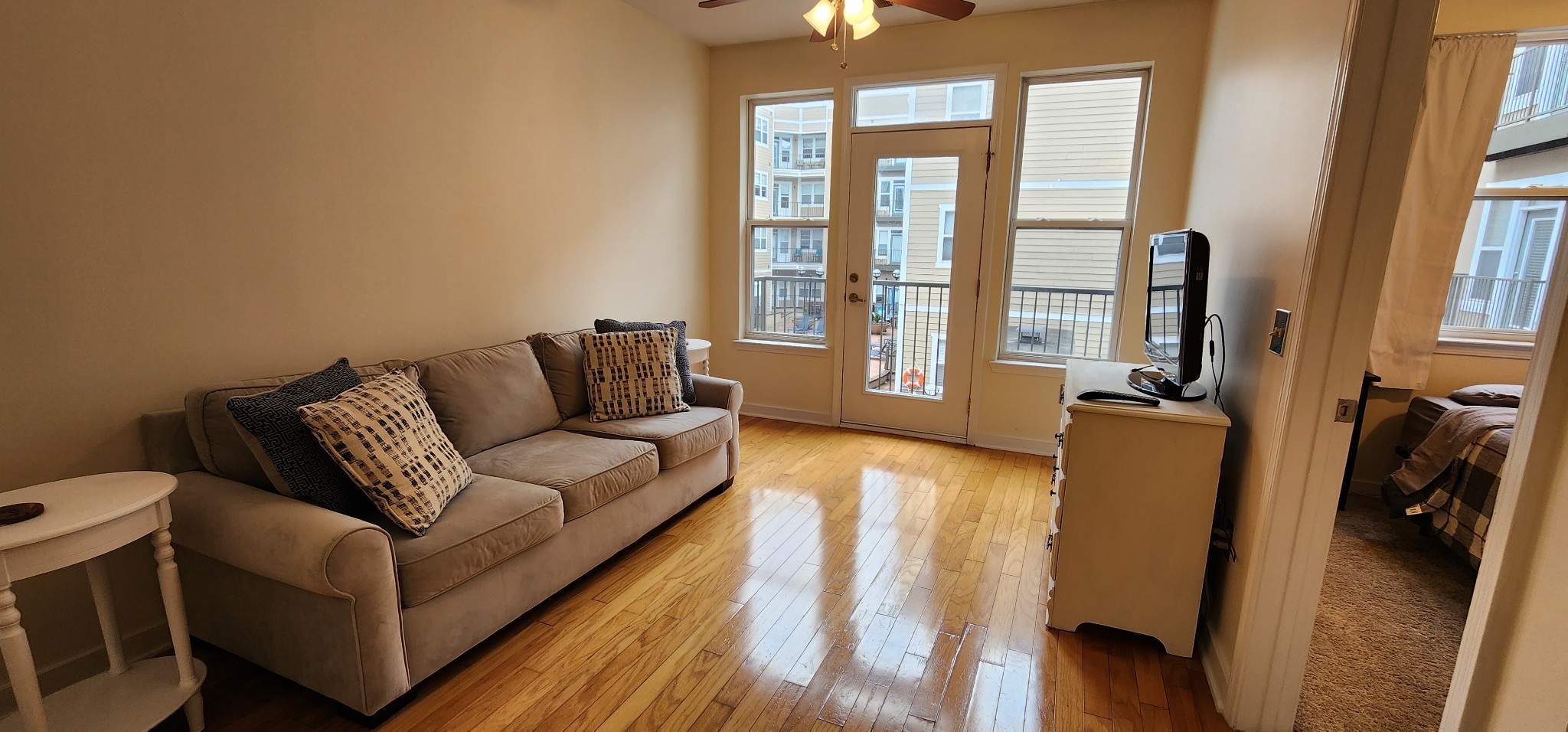 3000 Vanderbilt Pl 222