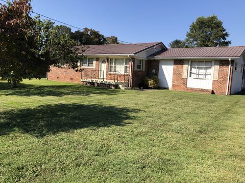 110 Elkins St Estill Springs TN 37330