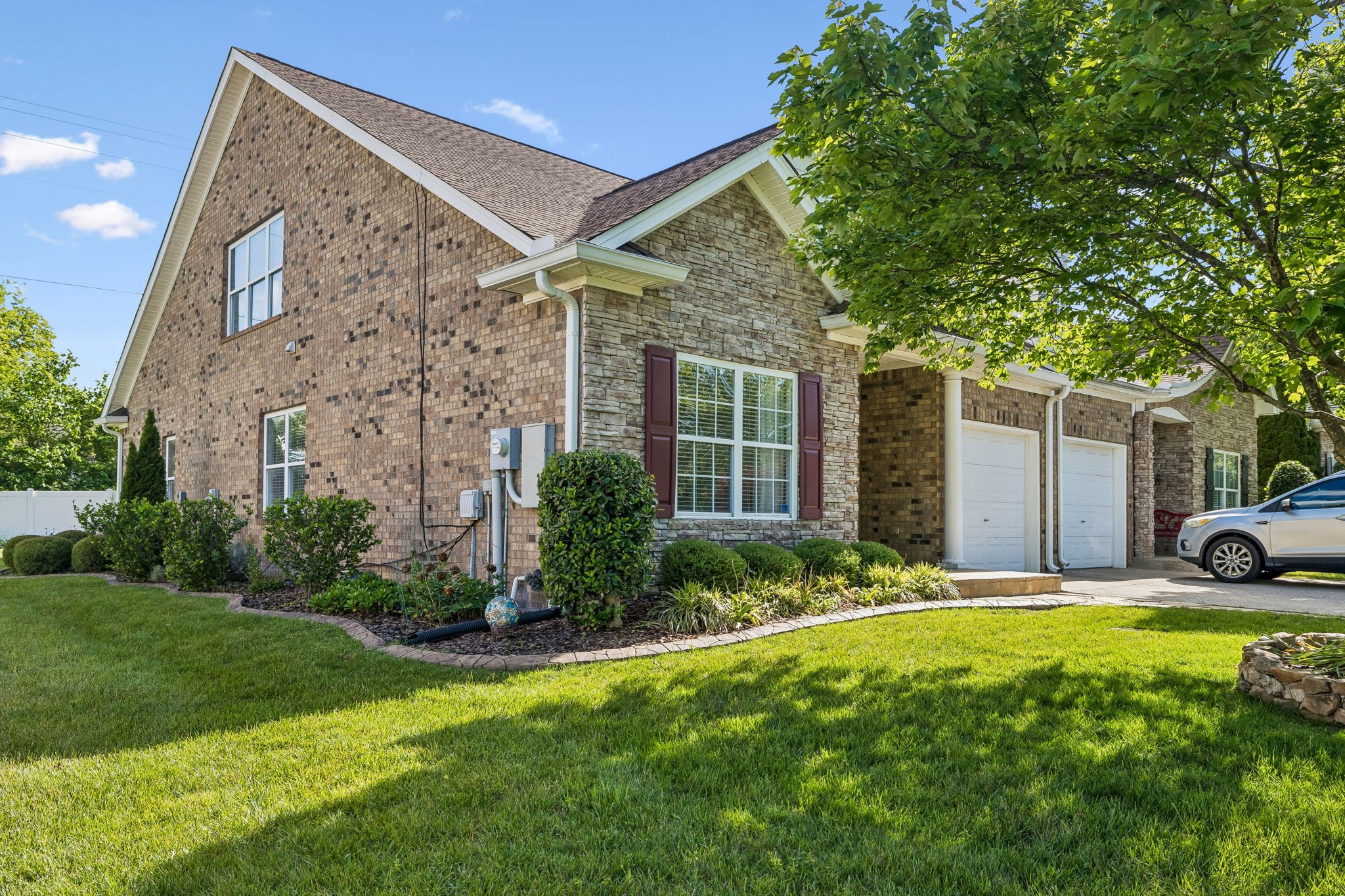1098 Misty Morn Cir