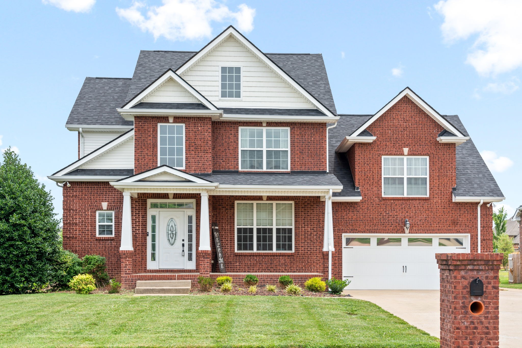 View Clarksville, TN 37043 house