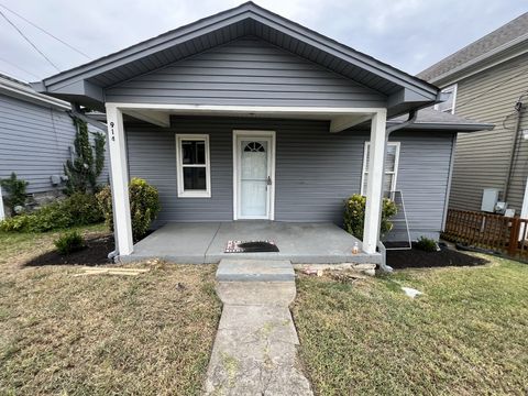 914 Locklayer St Nashville TN 37208