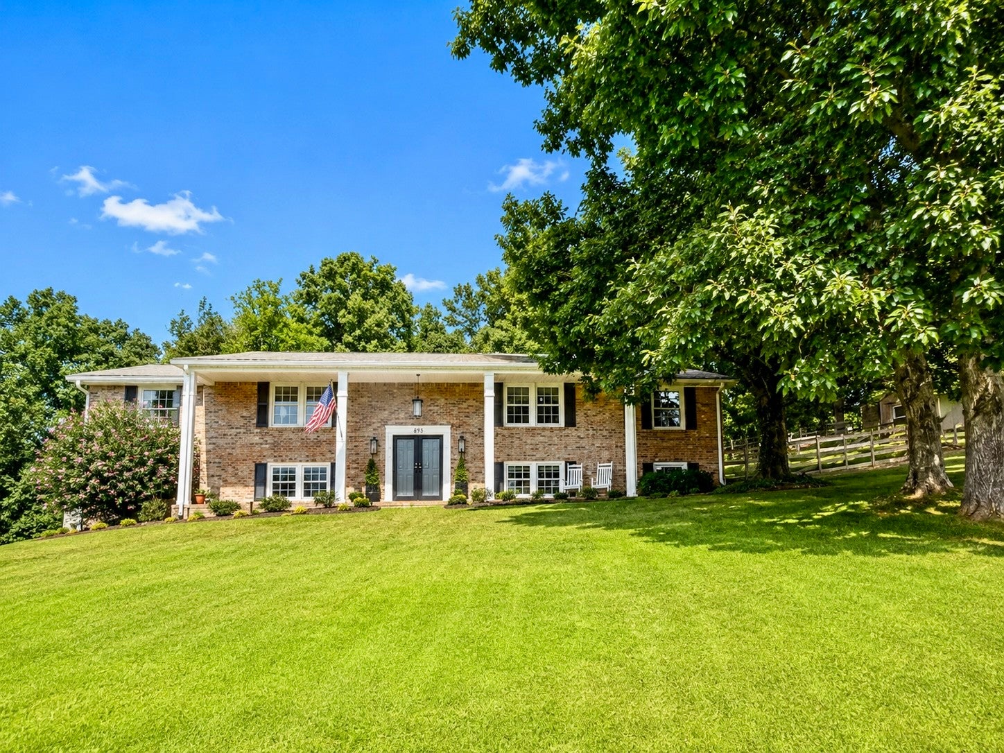 893 Lobelville Hwy