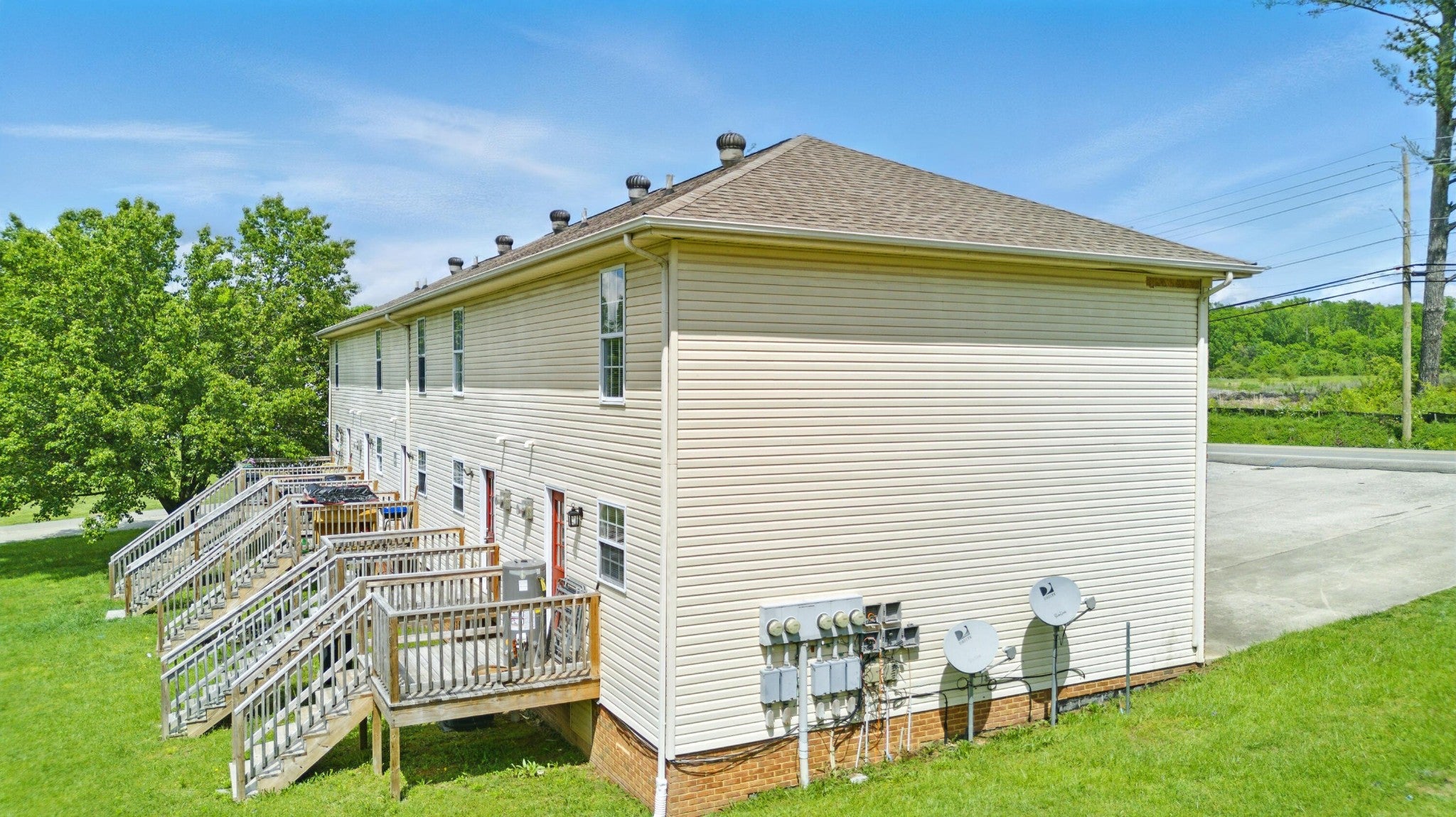 2861 Michigan Ave Road NE