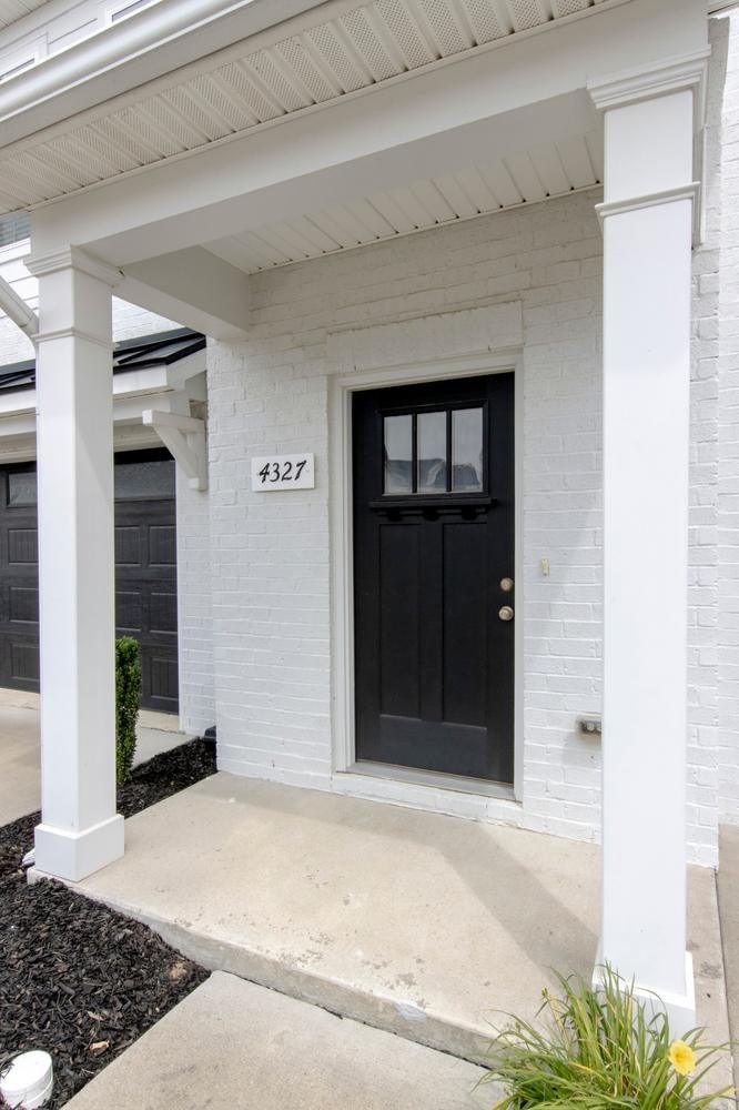 4327 Doral Dr