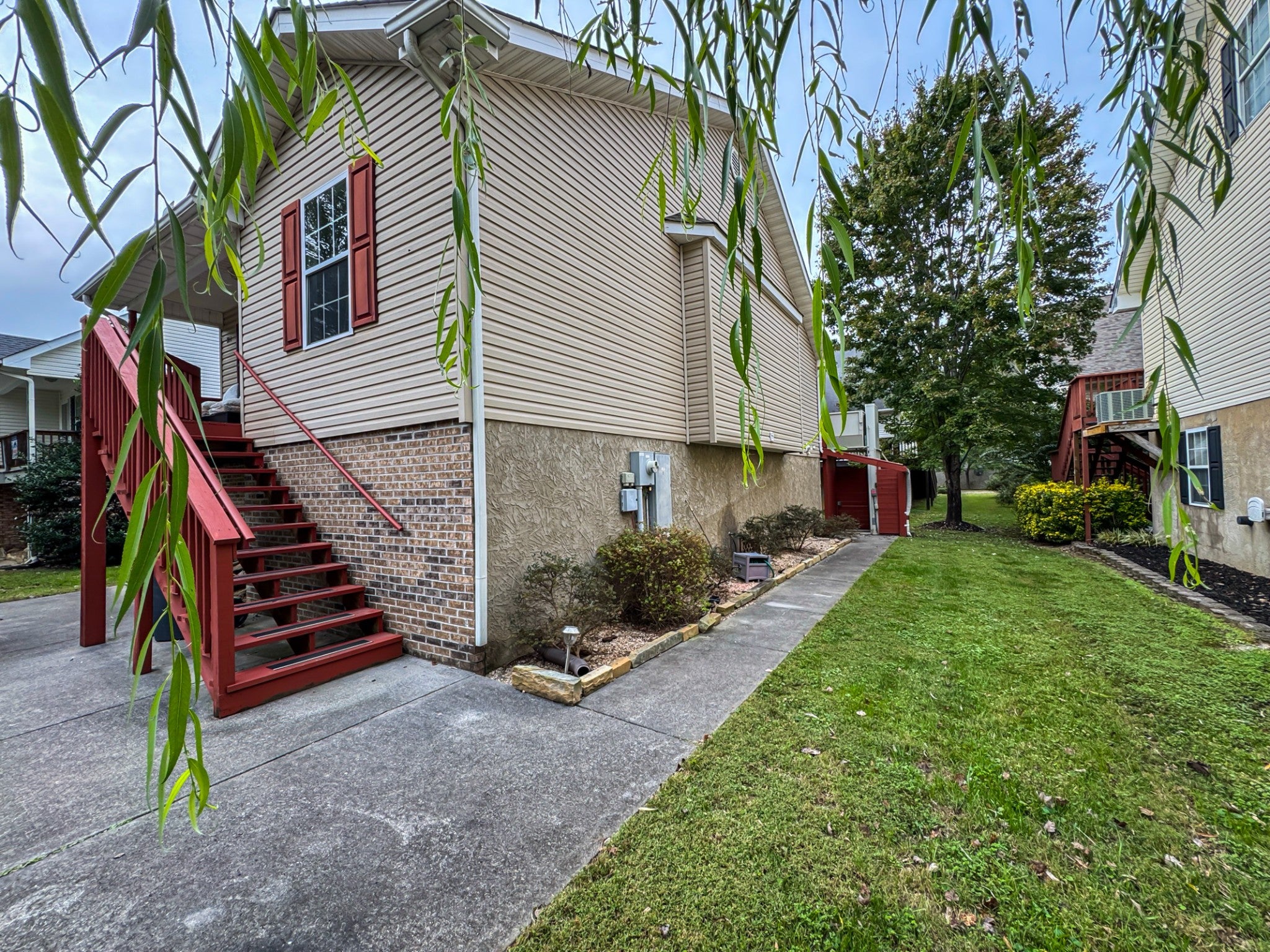 851 Plantation Dr