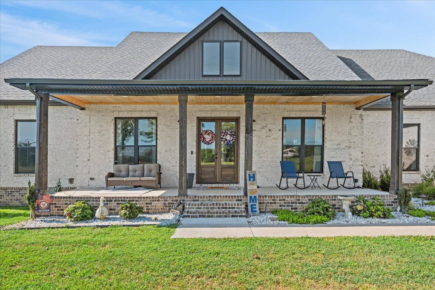 742 Kingdom Rd