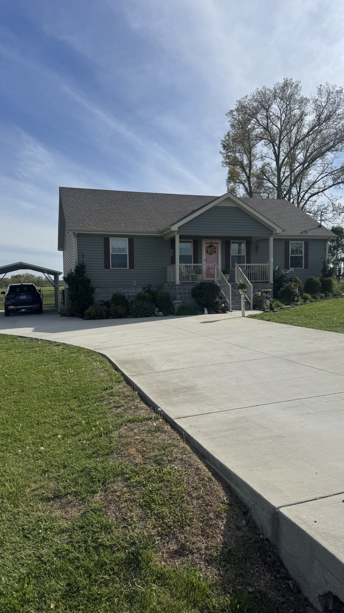 571 Asbury Church Rd