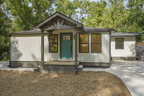 16 Proctor Dr Clarksville TN 37043