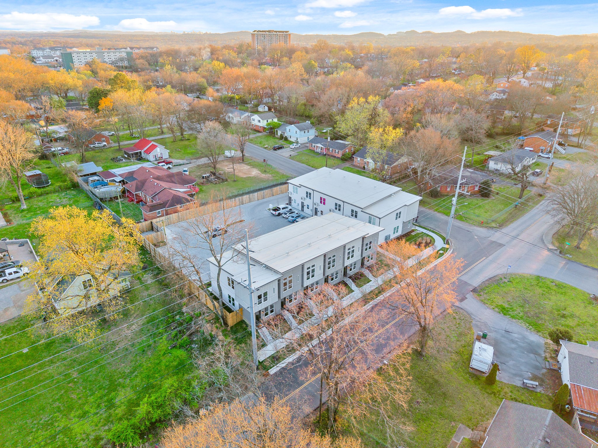 686 Anderson Ln