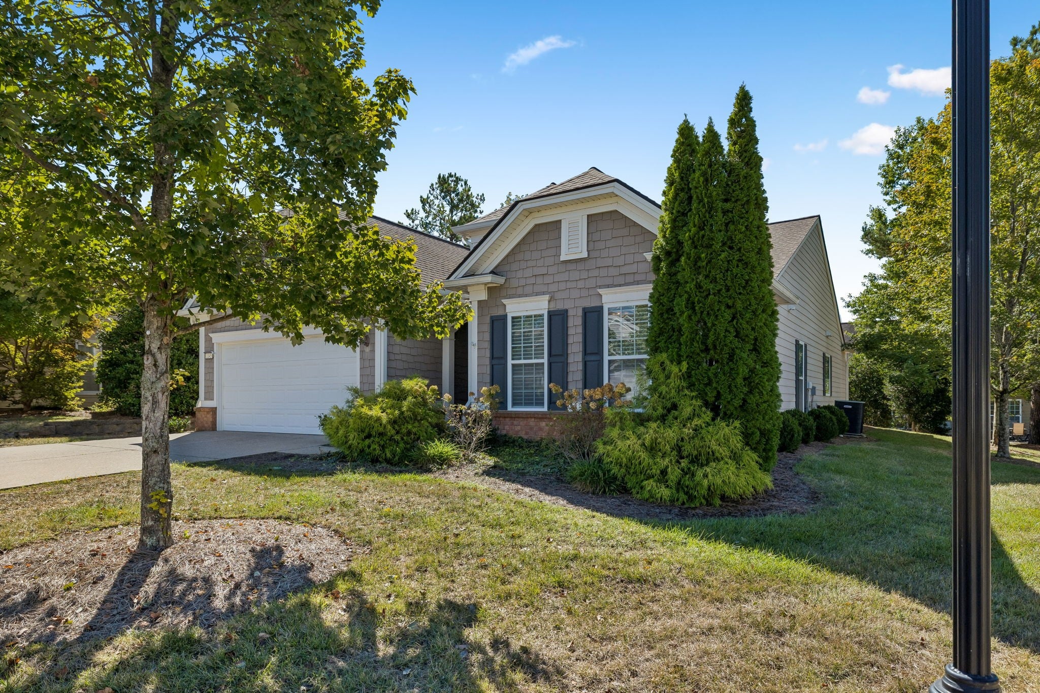 1145 Bastion Cir