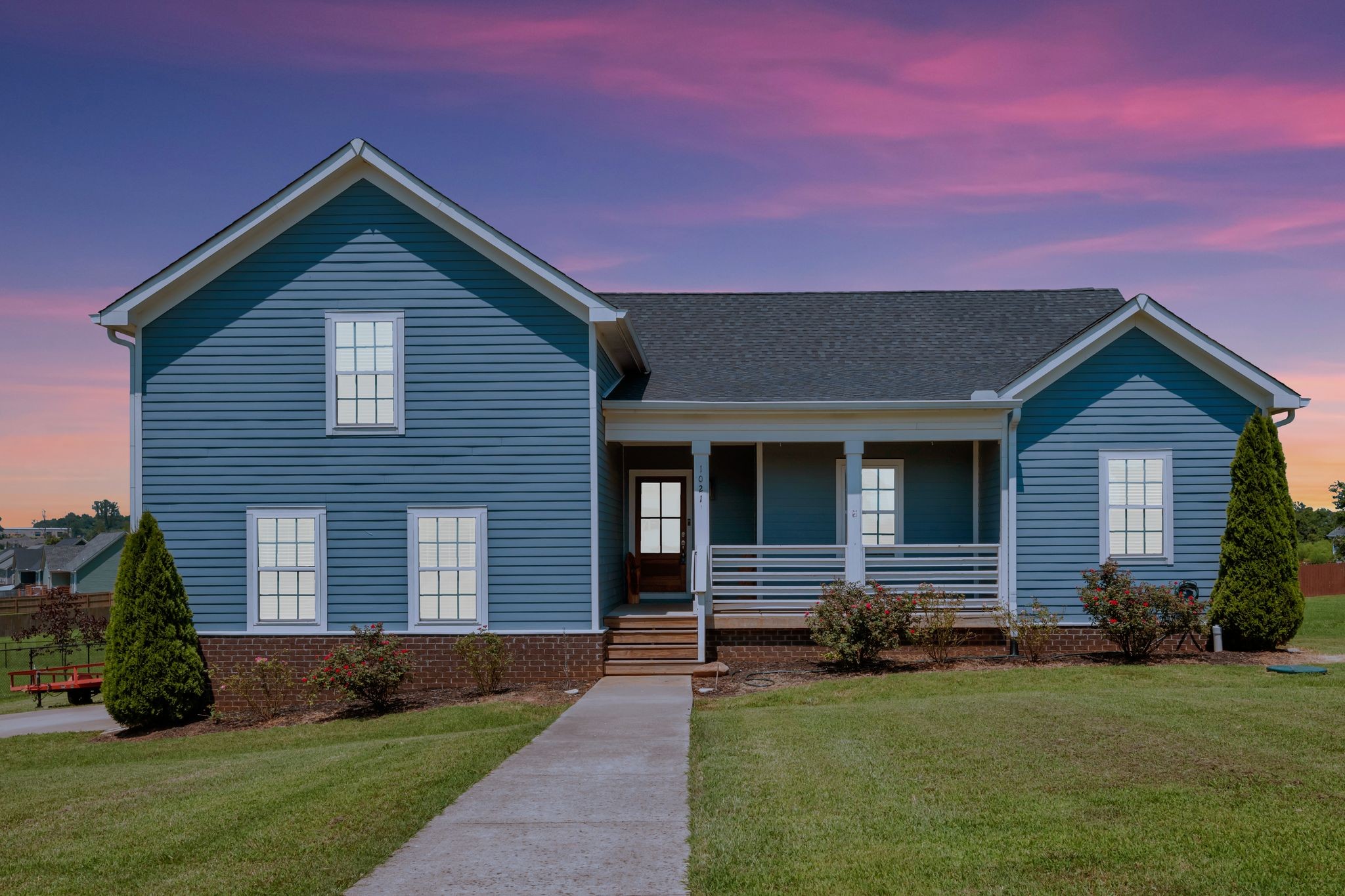 1021 Tulip Dr