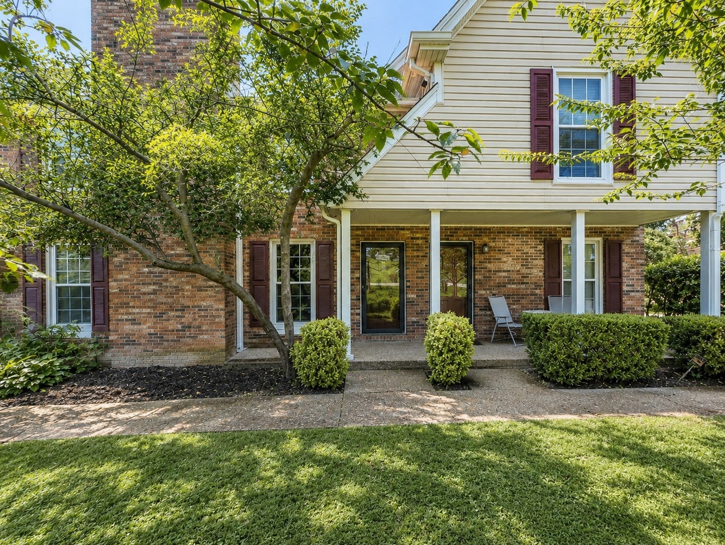 2-bed condo at 342 Stewarts Ferry Pike, Nashville, sold September 9, 2026