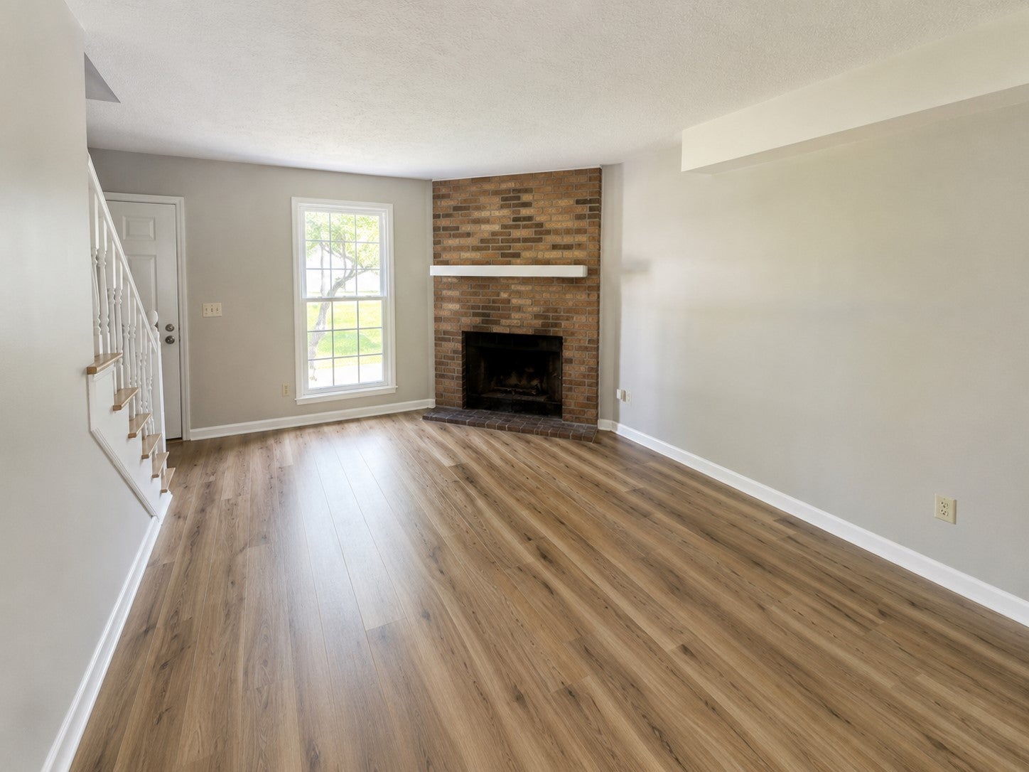 342 Stewarts Ferry Pike