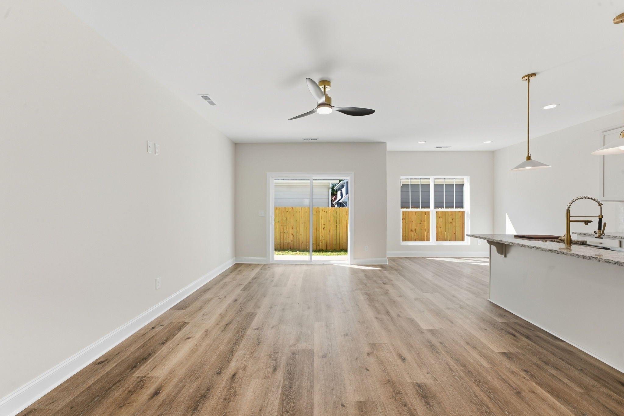 507 Lee St A1