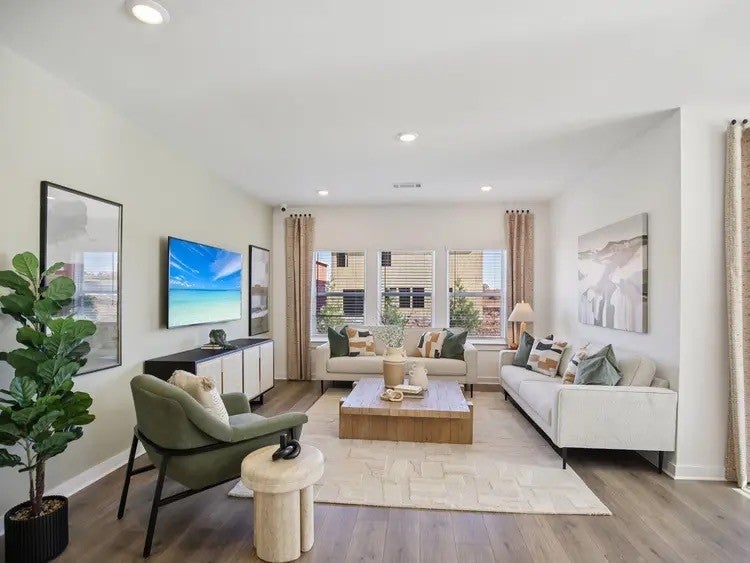 523 Goldfinch Way