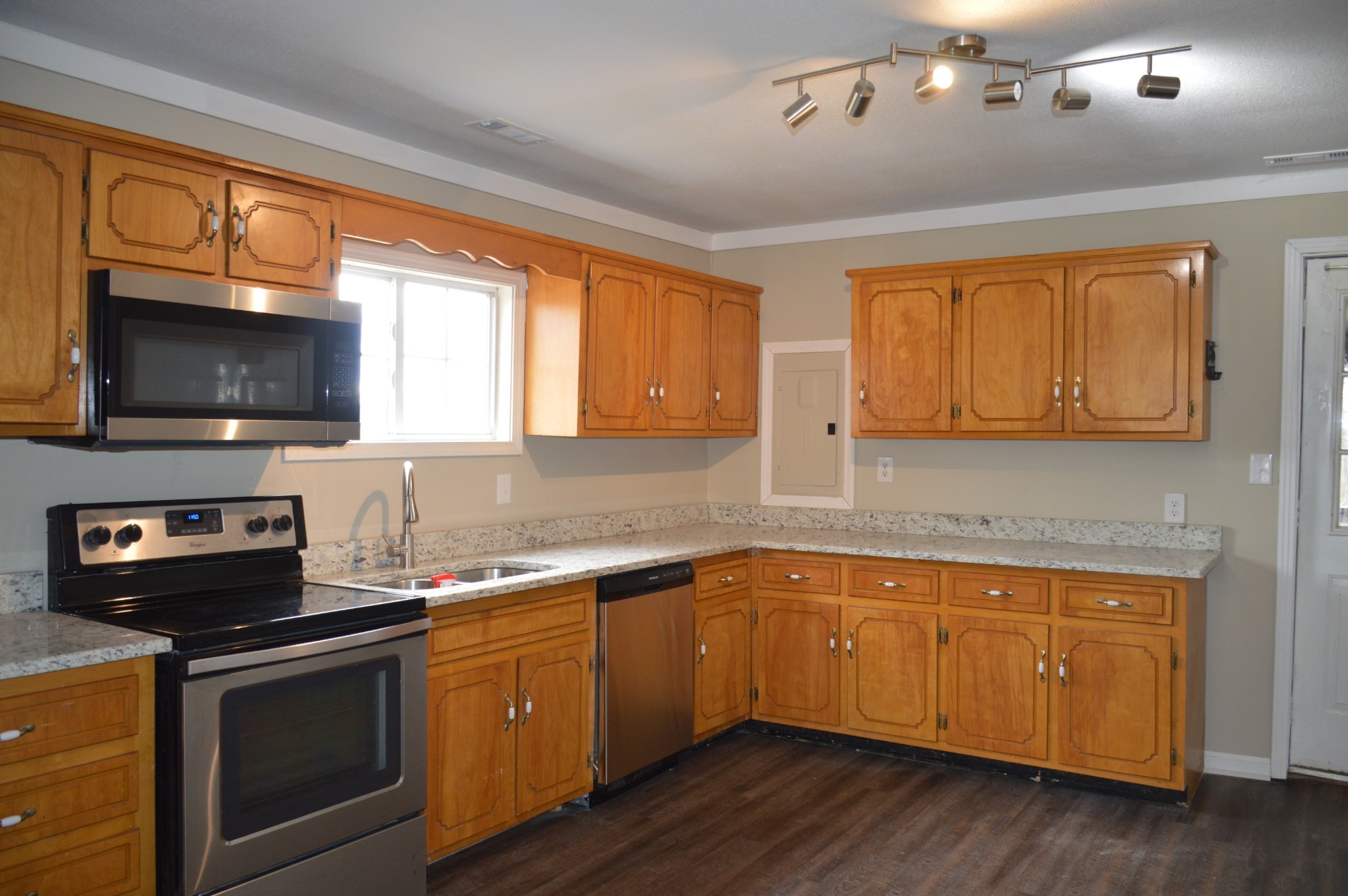 311 Gip Manning Rd