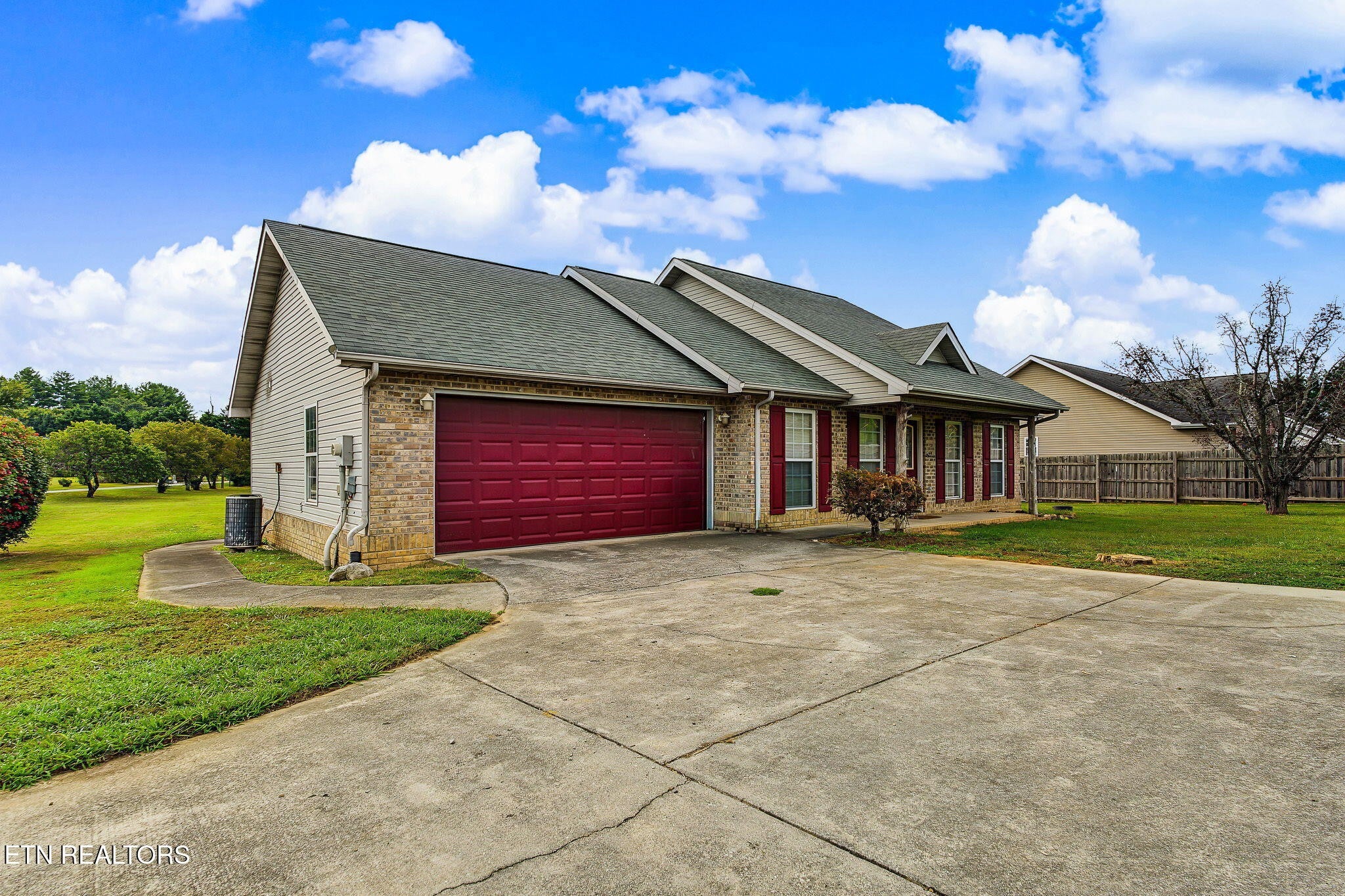 6622 Howard School Rd