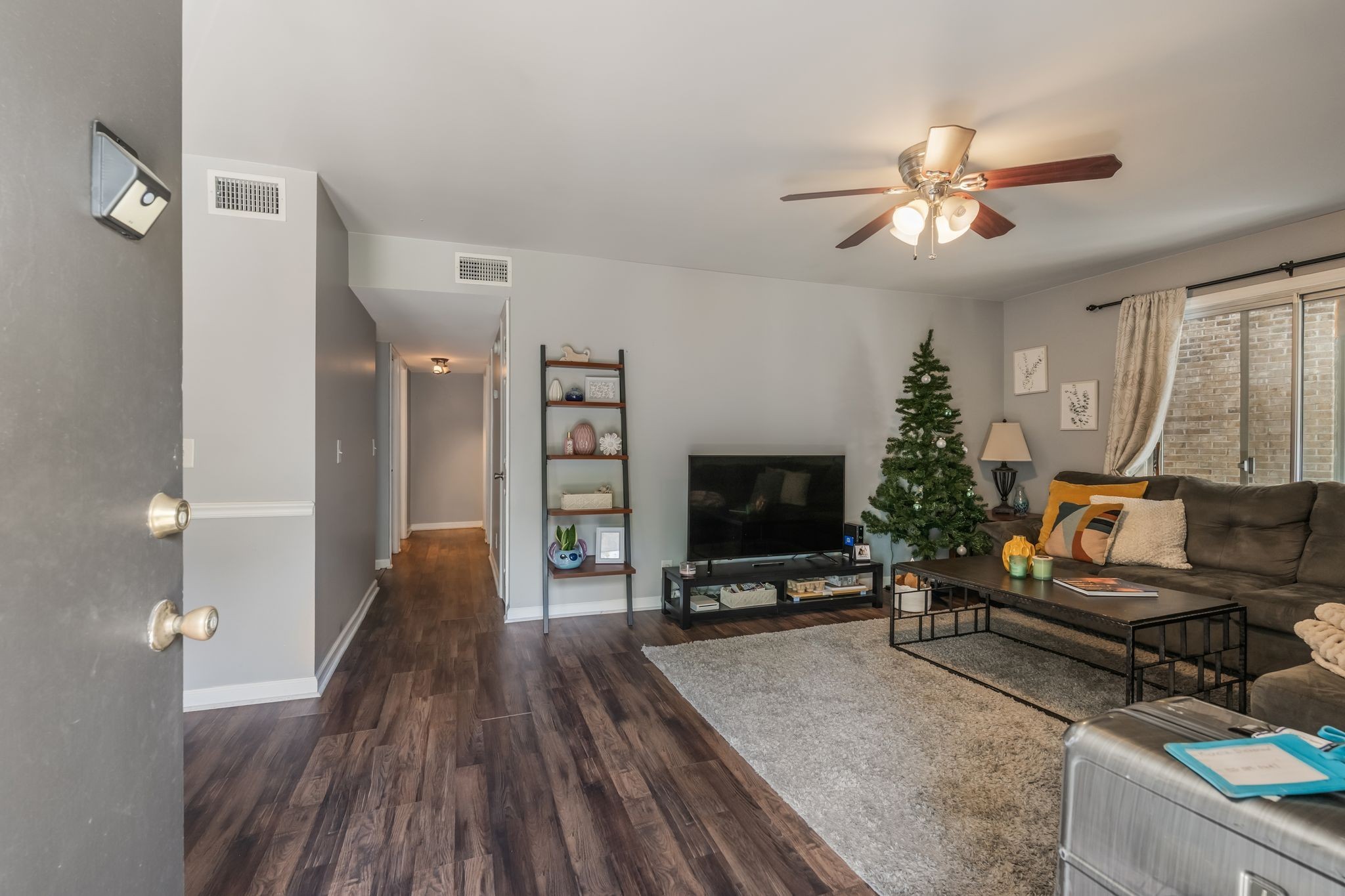 3901 Whitland Ave 28