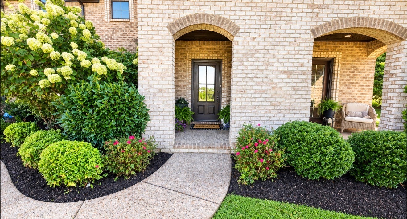 1084 Summerstar Cir