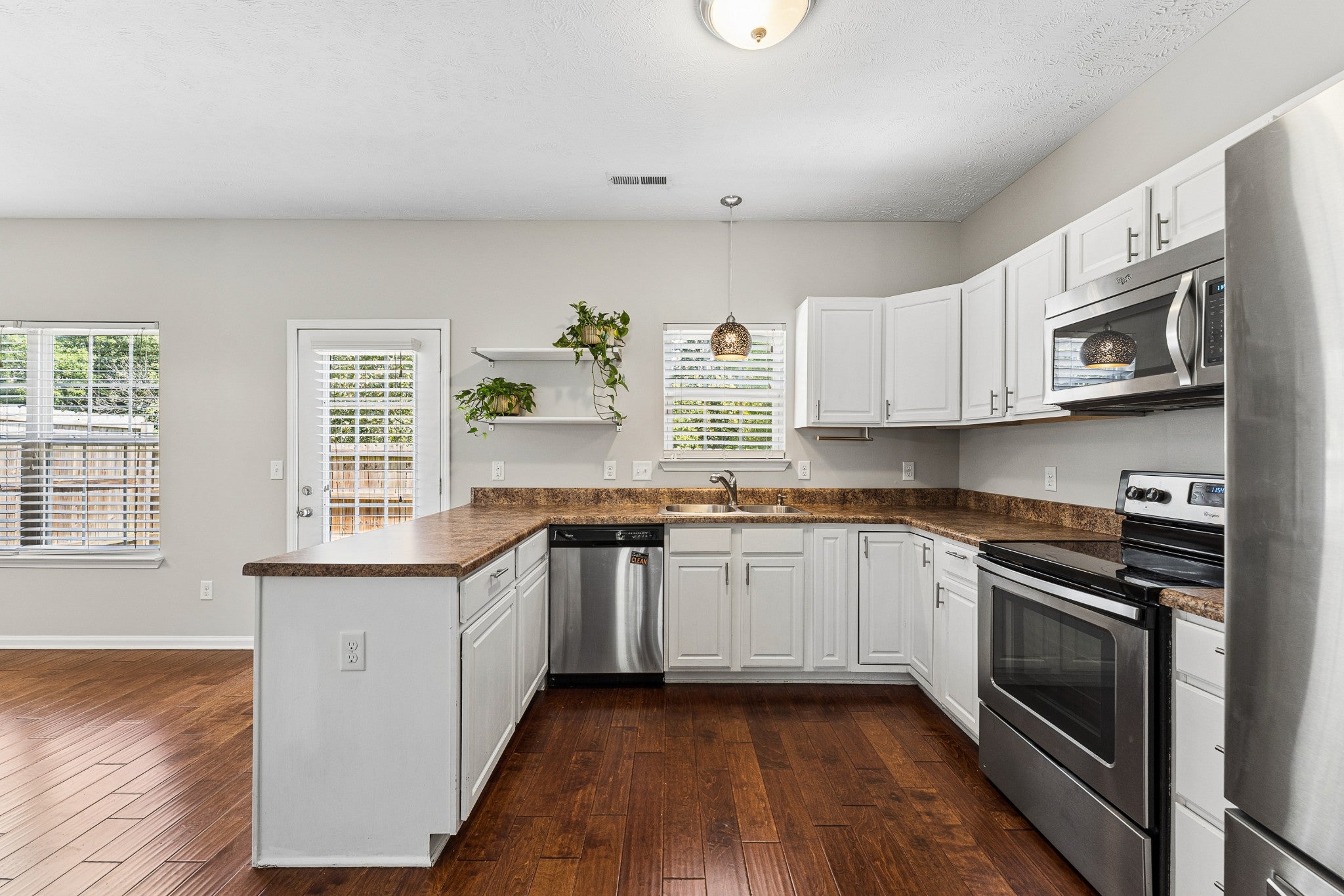 151 Canton Ct