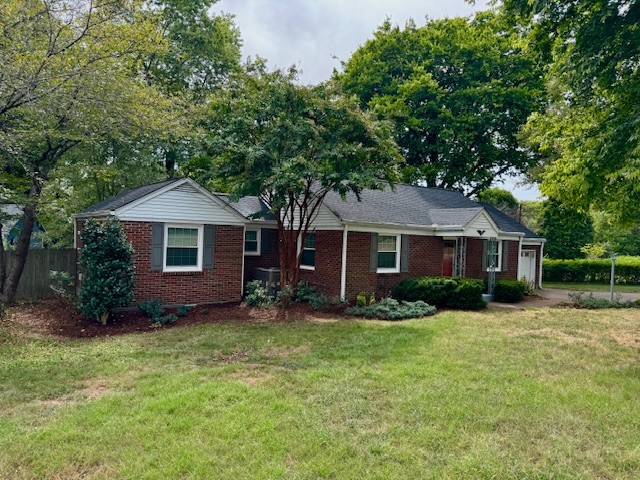 2102 Avalon Dr