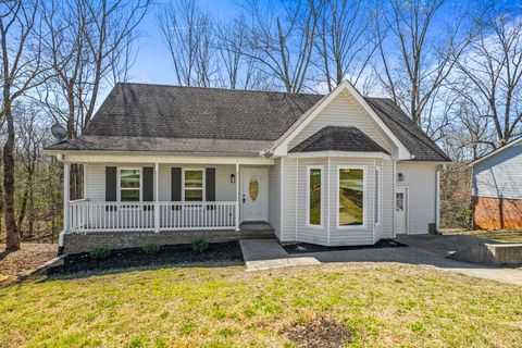 2114 Stonehenge Dr Greenbrier TN 37073