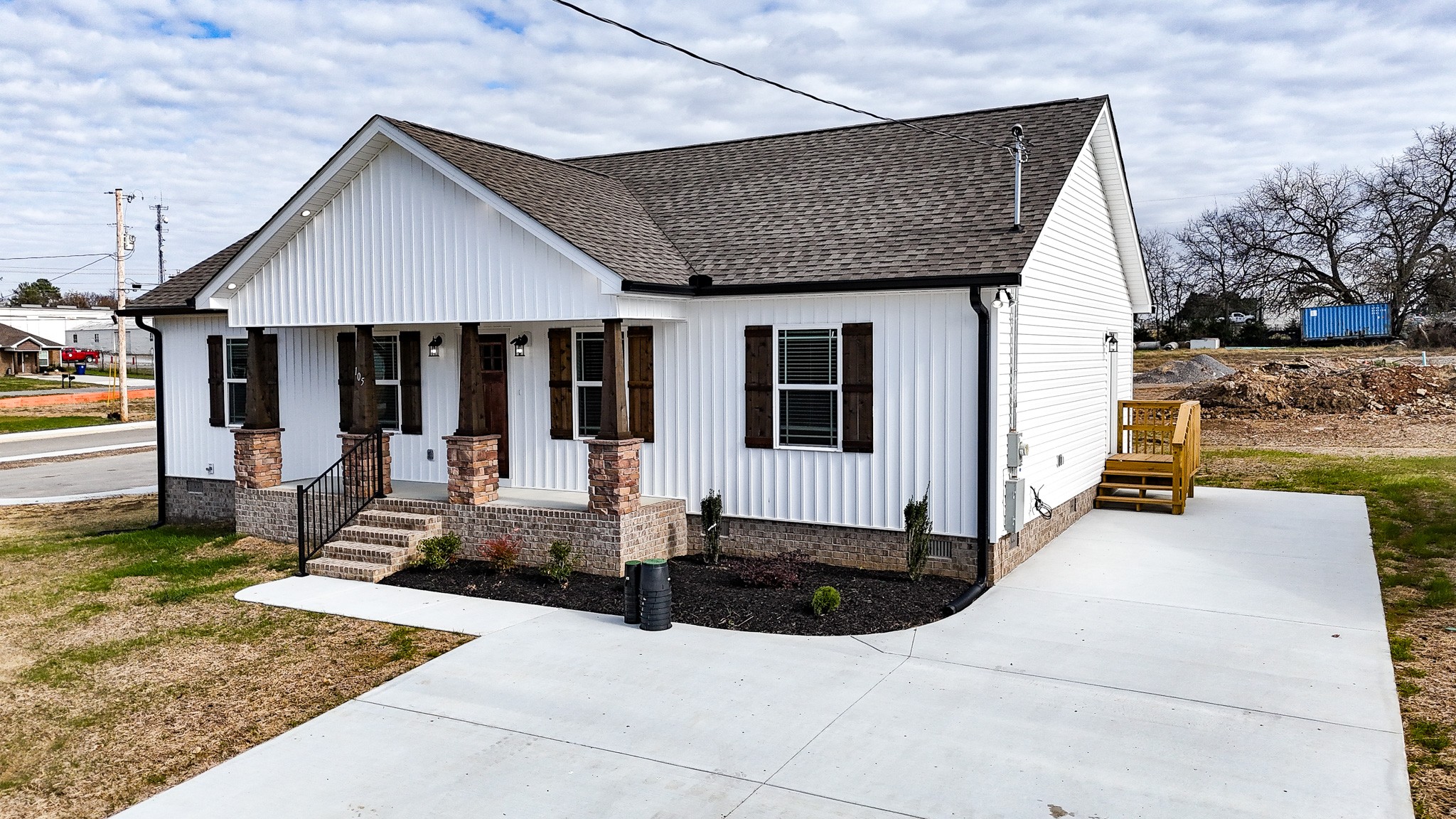 105 Demombreum Circle