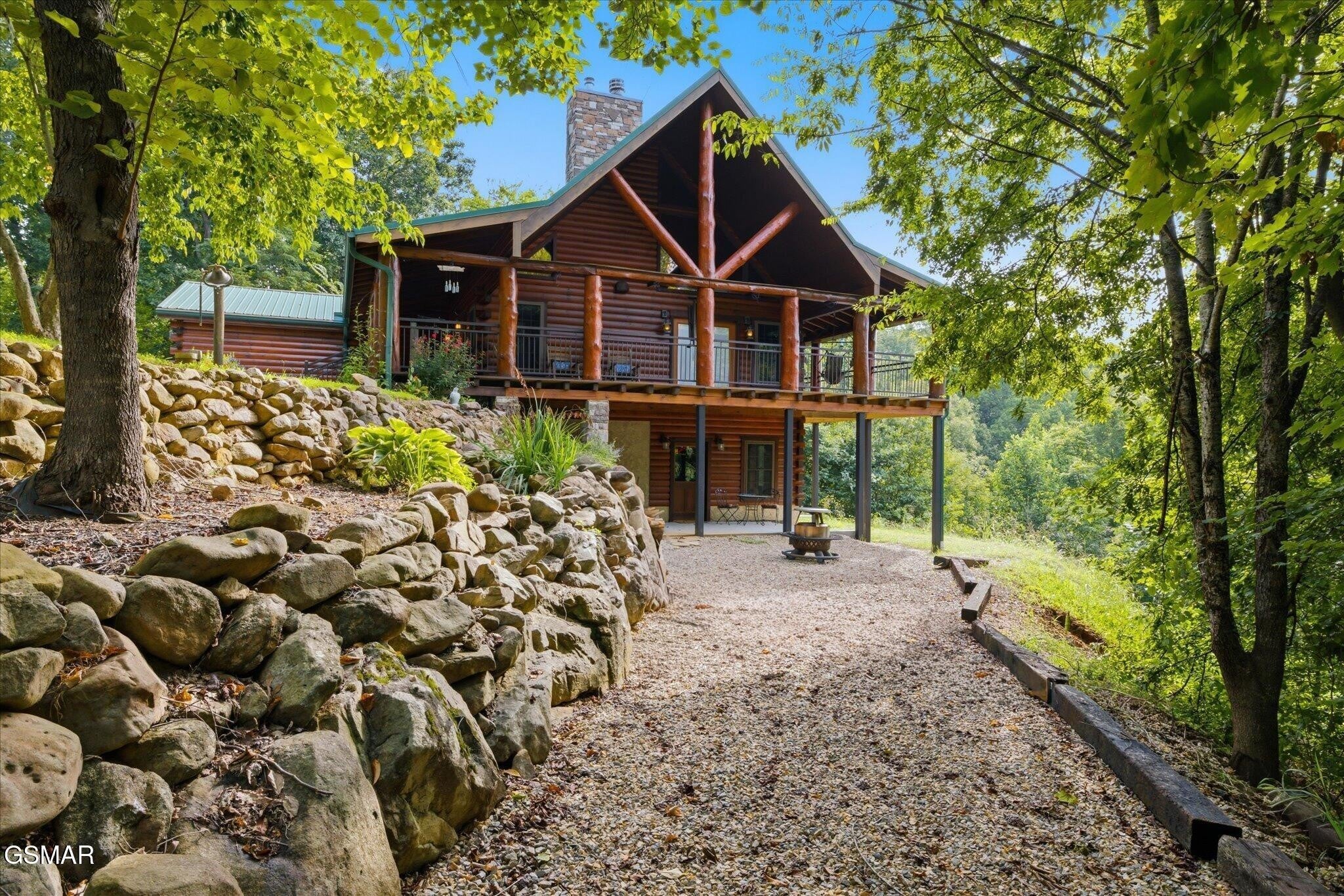 261 Canyon Hills Road