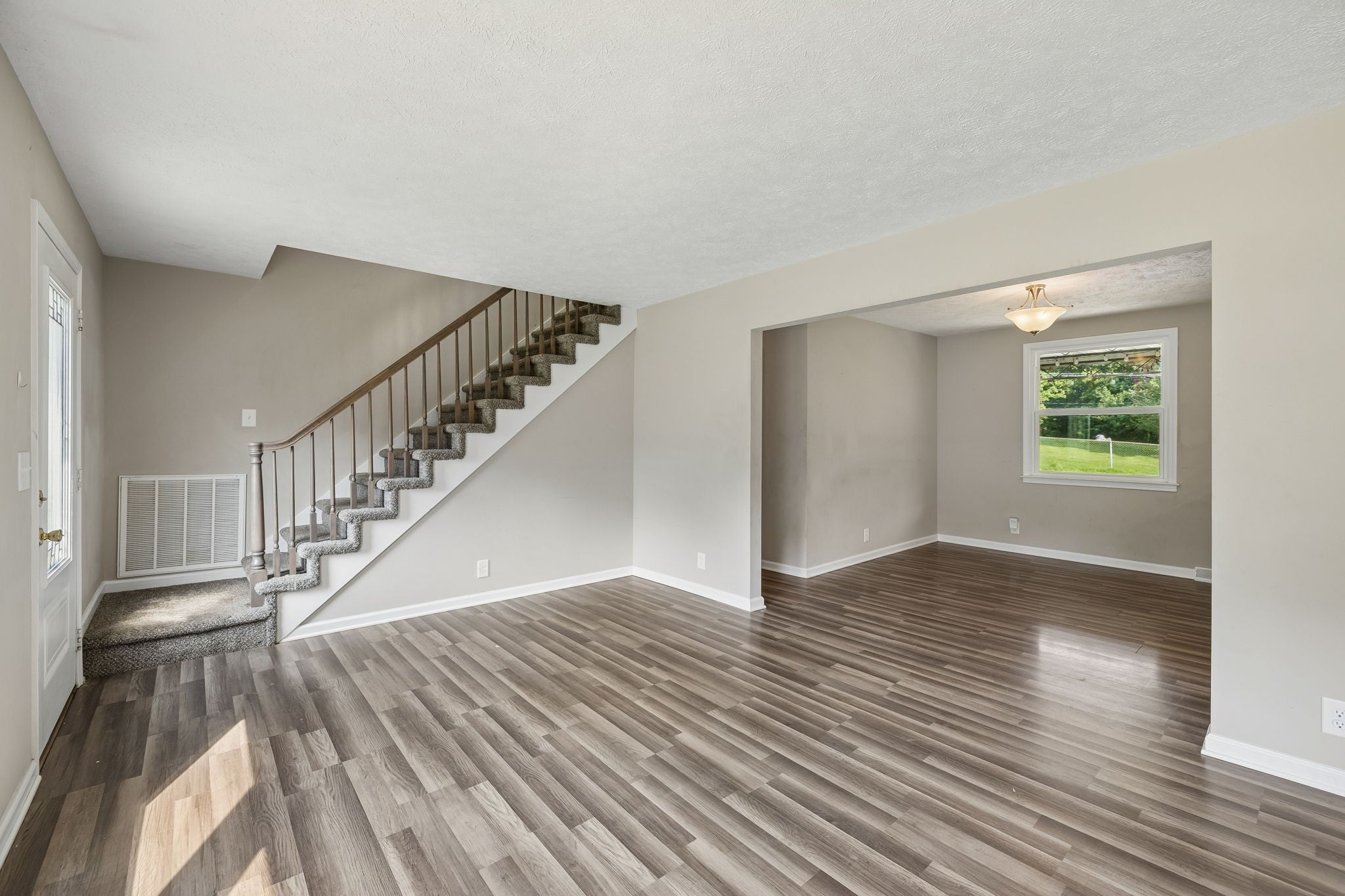 305 Cainridge Dr