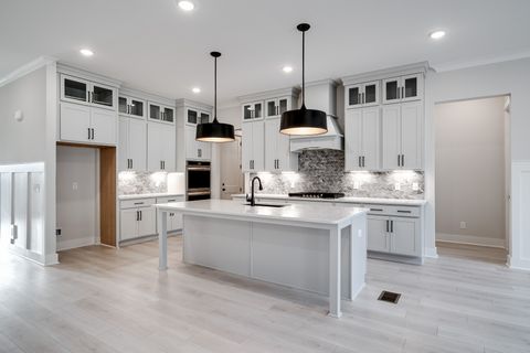 7233 Richvale Drive W Fairview TN 37062