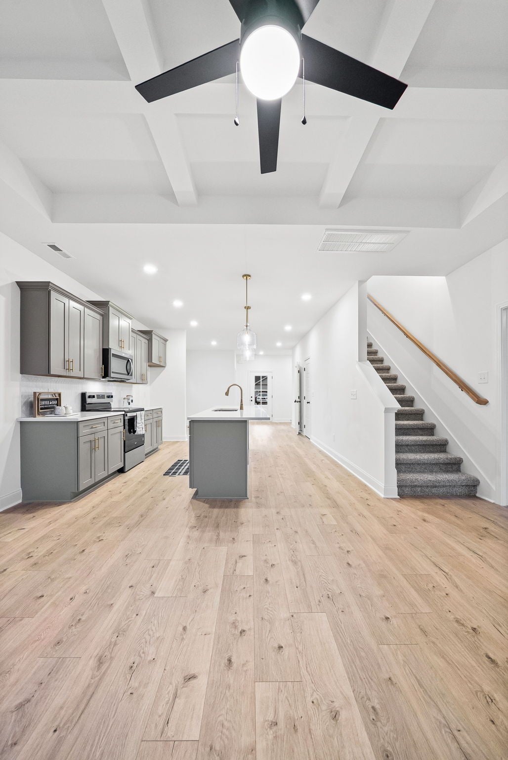 79 Fox Dr