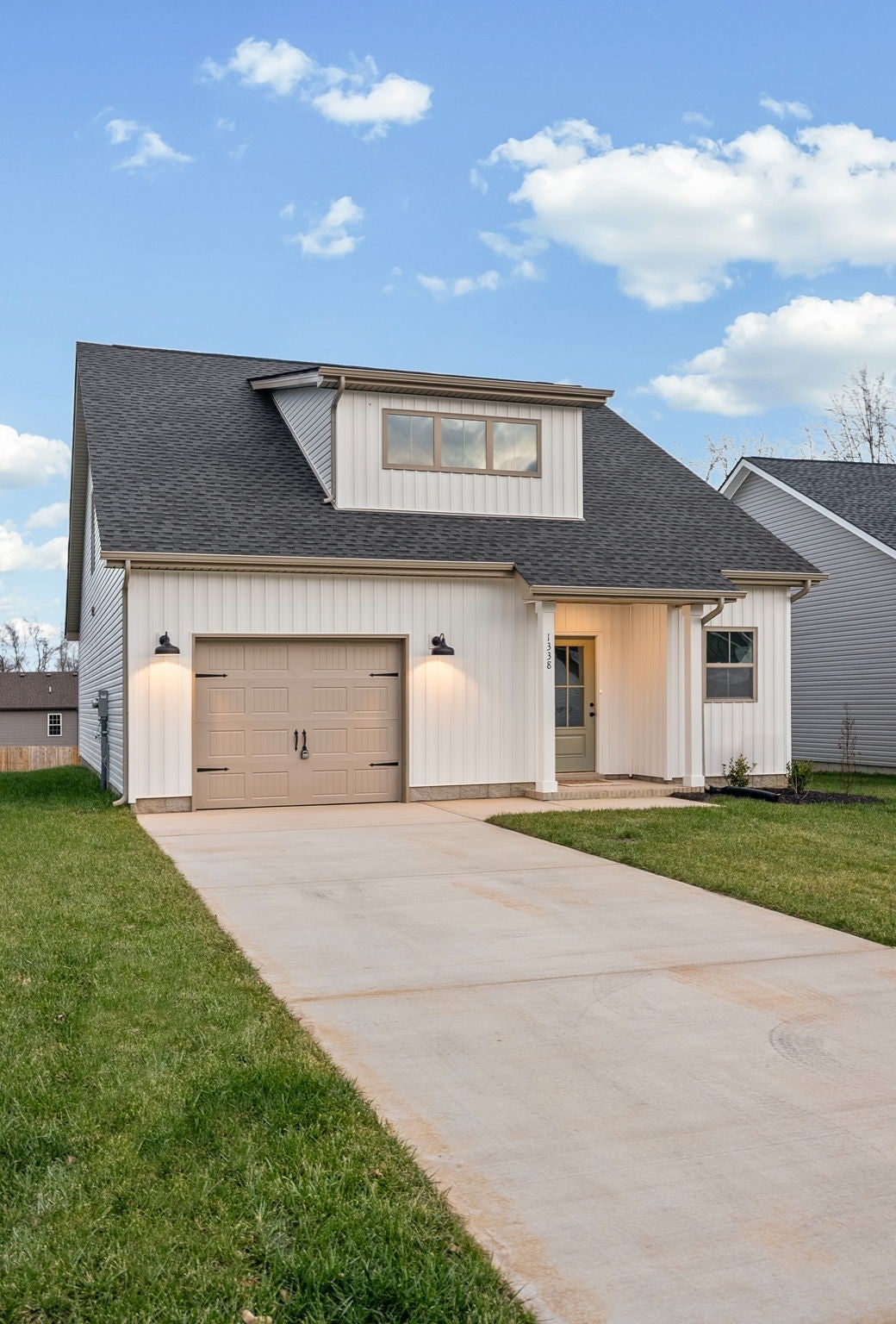 79 Fox Dr