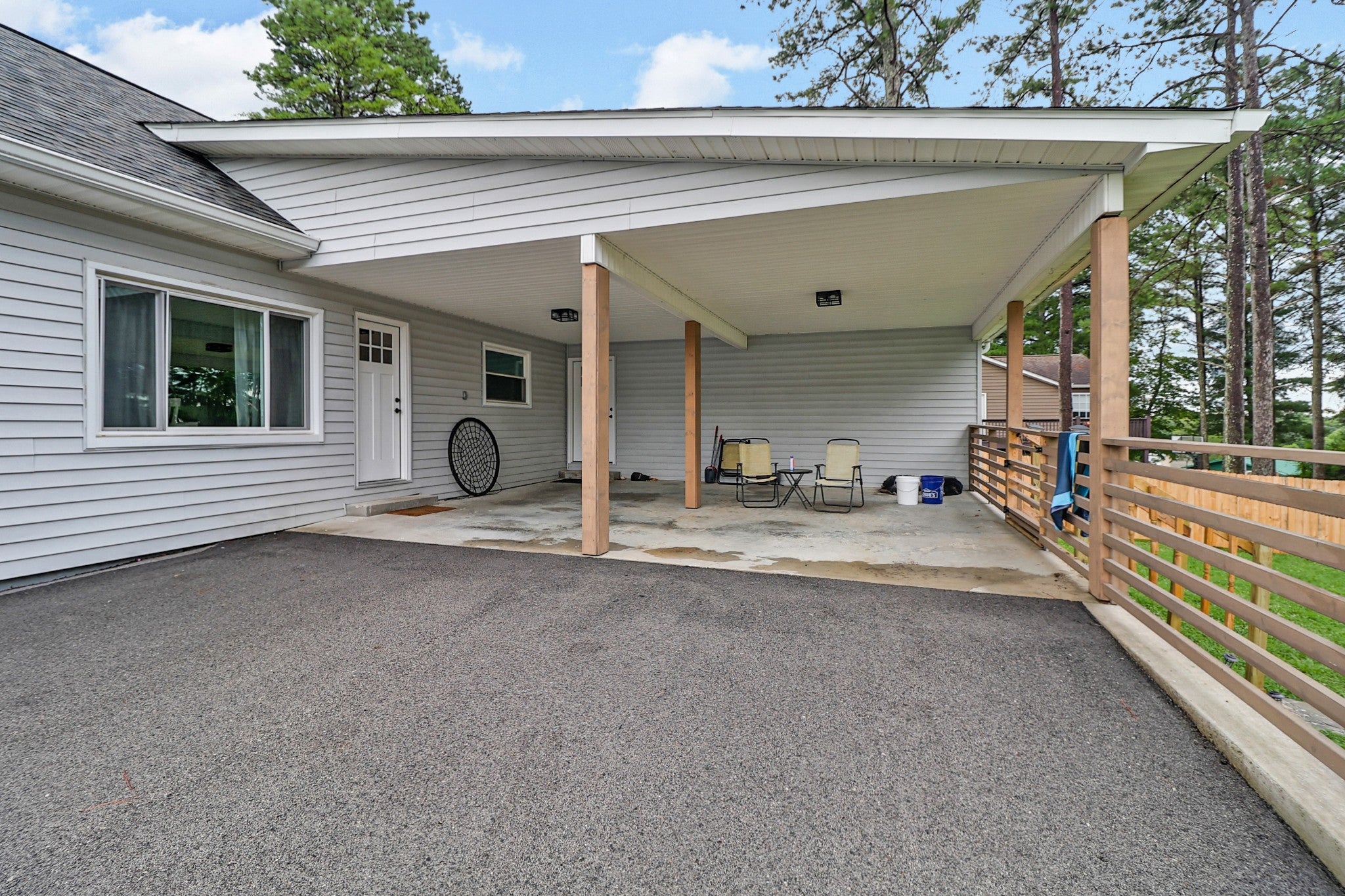1177 Sparta Hwy