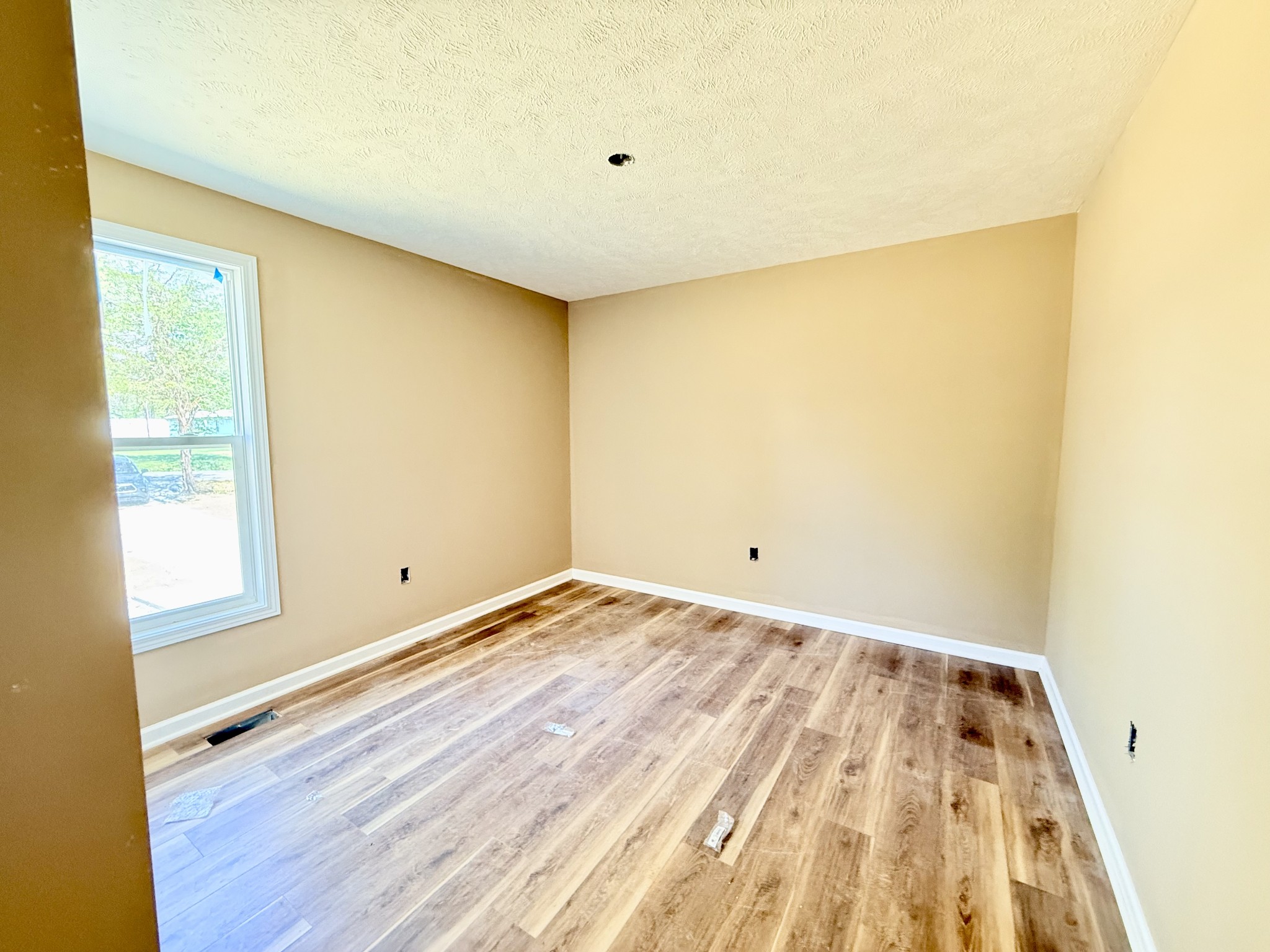 1115 Stewart Ln