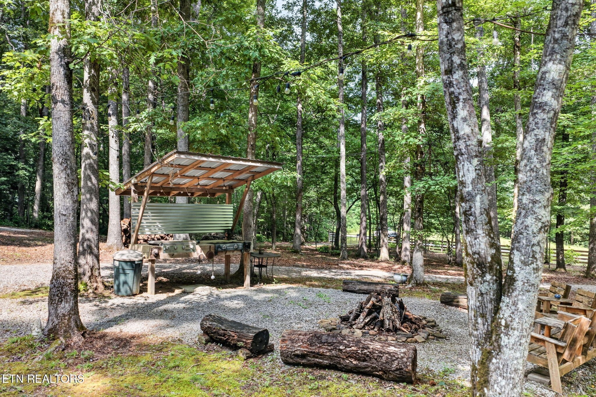 4207 Chapel Hill Rd