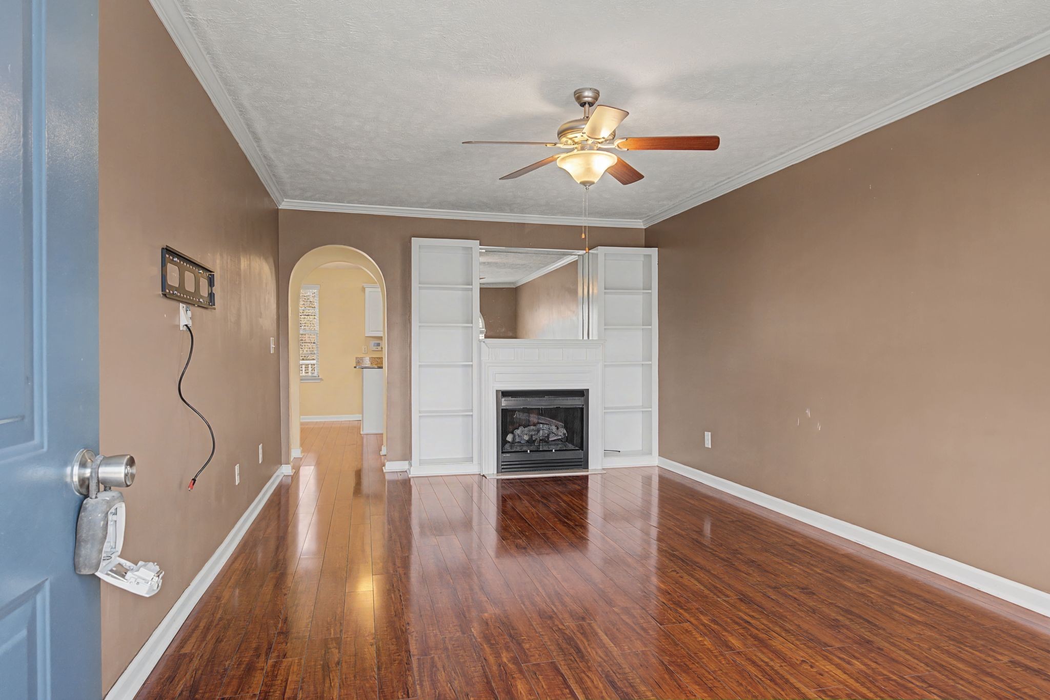 3001 Hamilton Church Rd 112