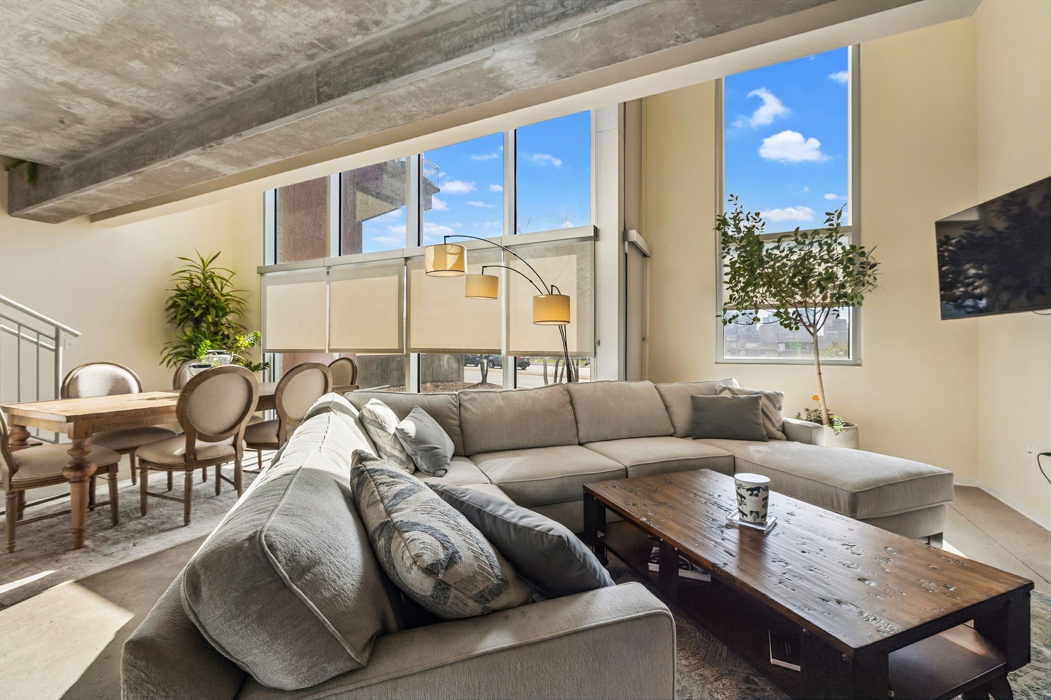 2115 Yeaman Pl 104