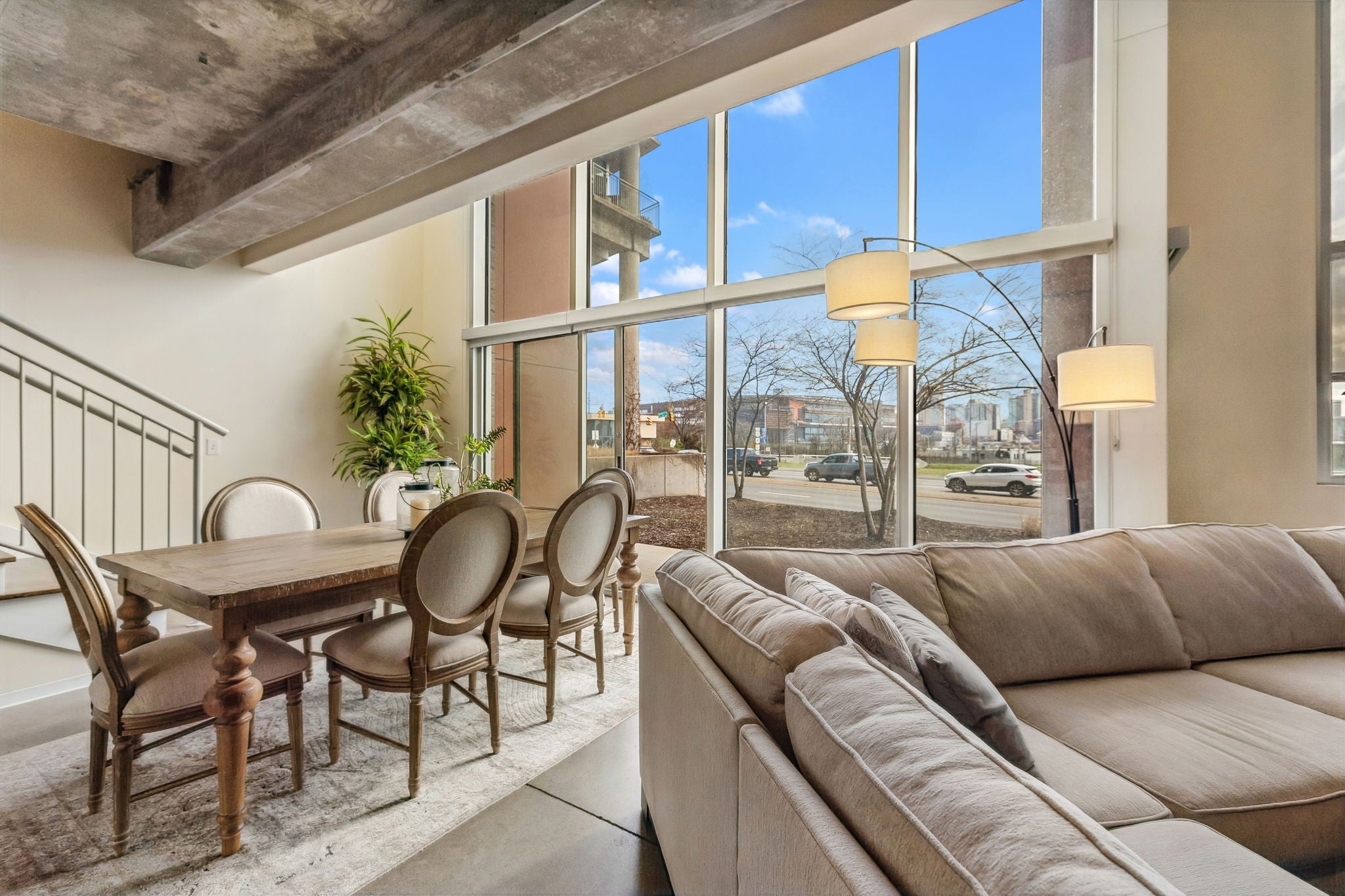2115 Yeaman Pl 104