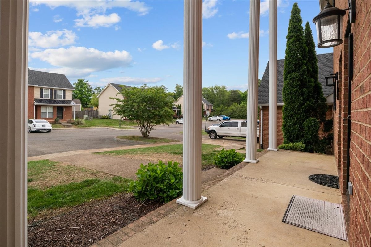 7203 Rosemary Ct