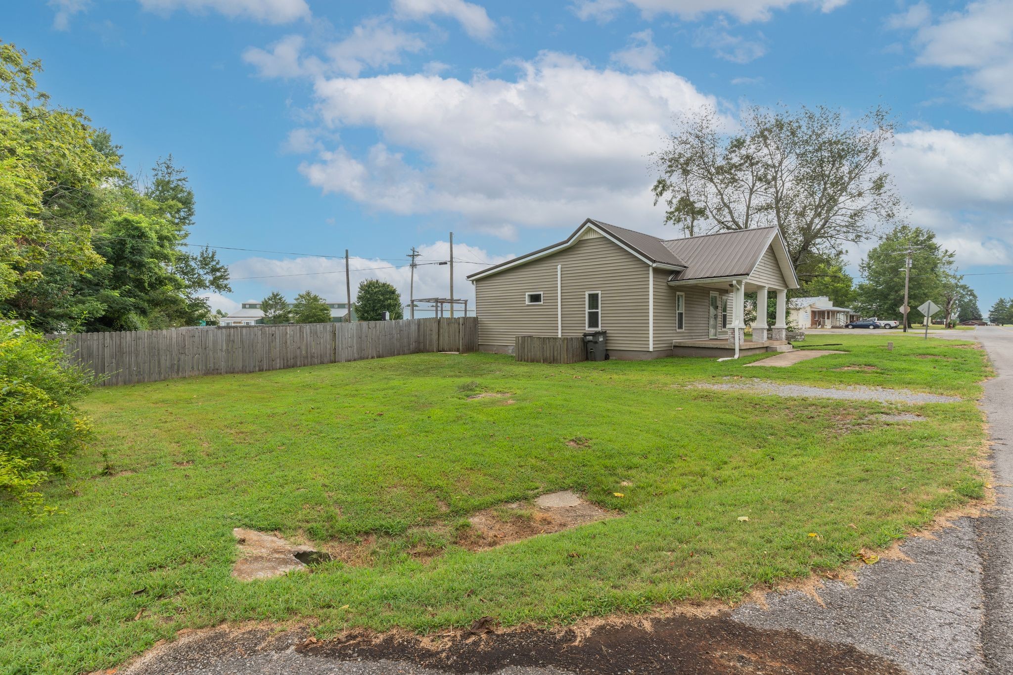 101 Fairfield Rd