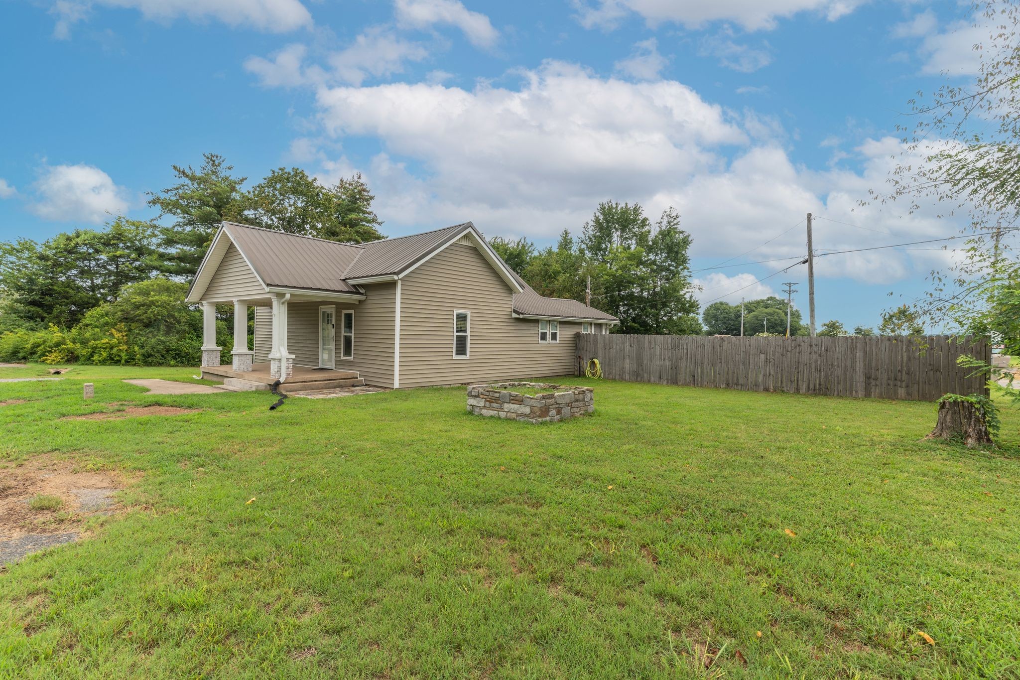 101 Fairfield Rd